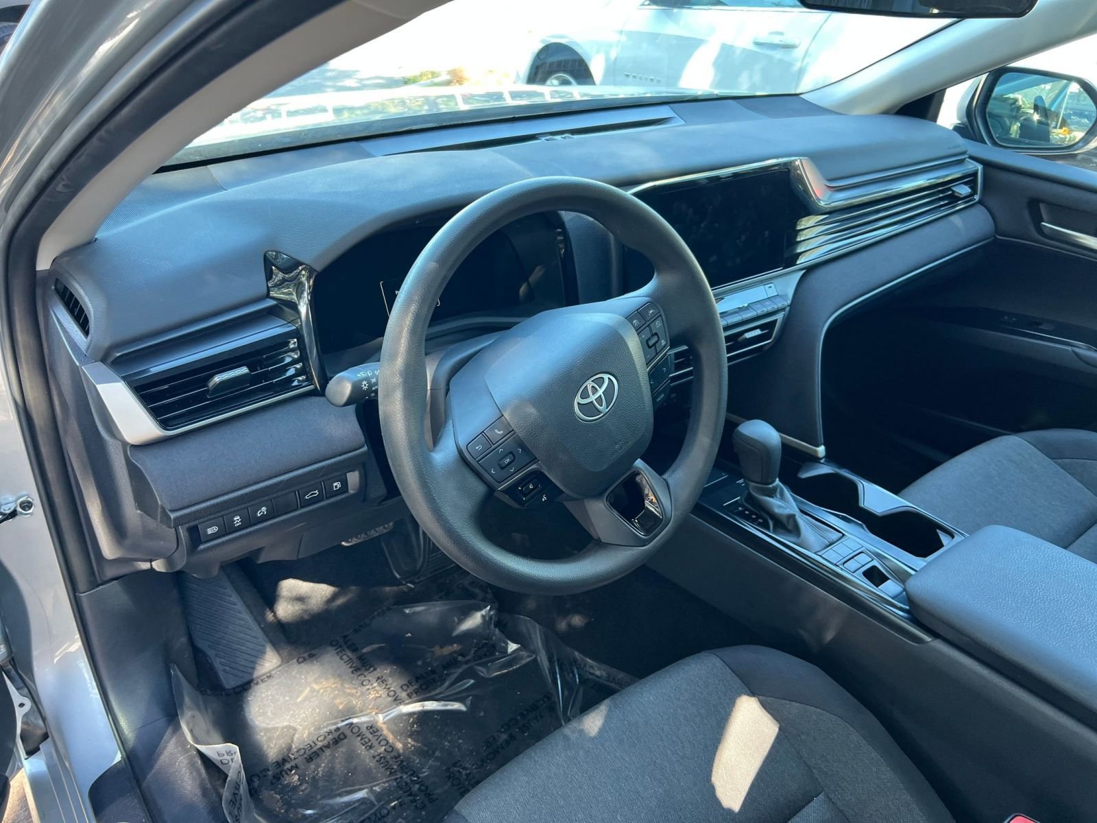 Thumbnail: 2025 Toyota Camry - 28