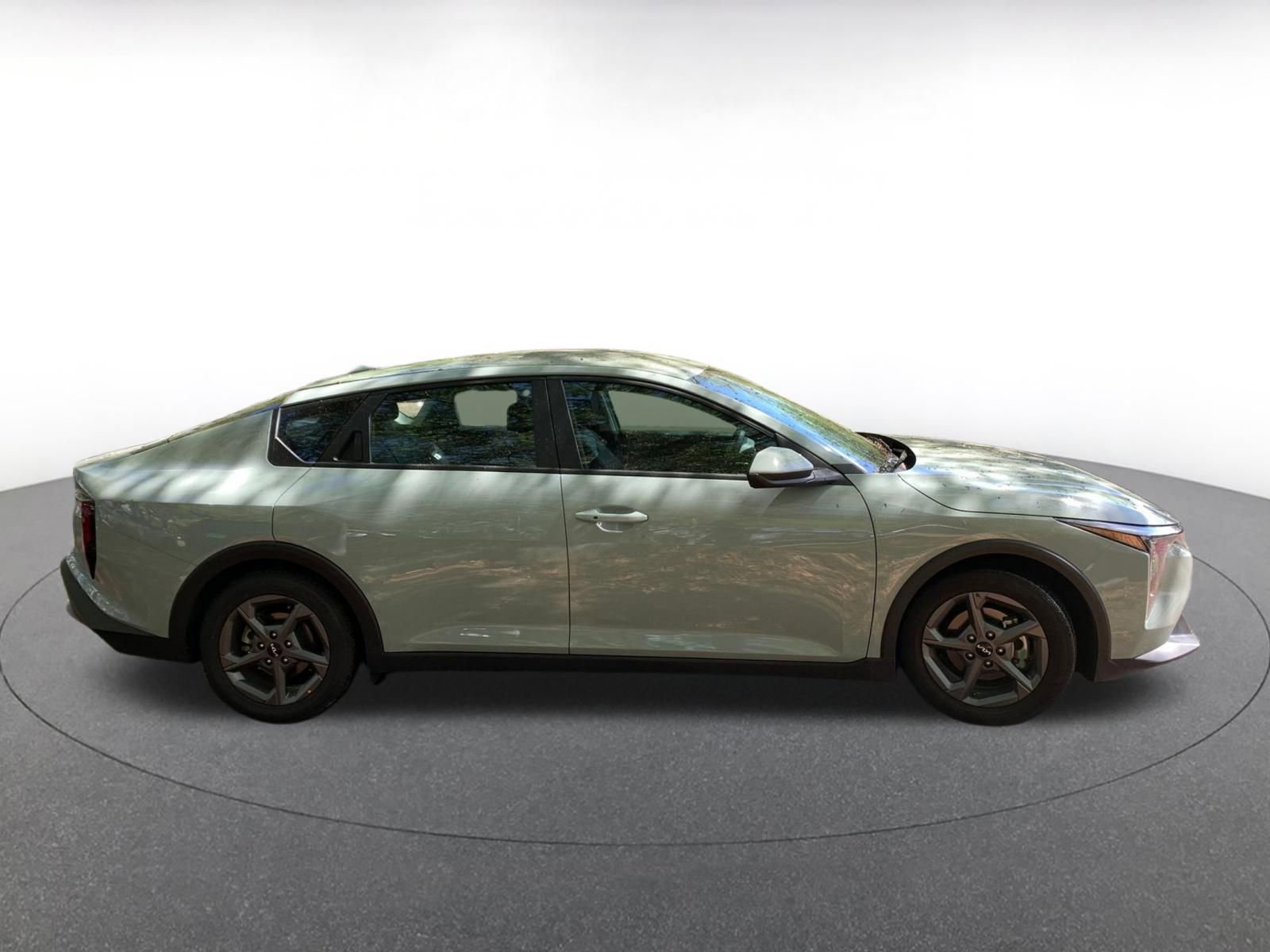 Thumbnail: 2025 Kia K4 - 8