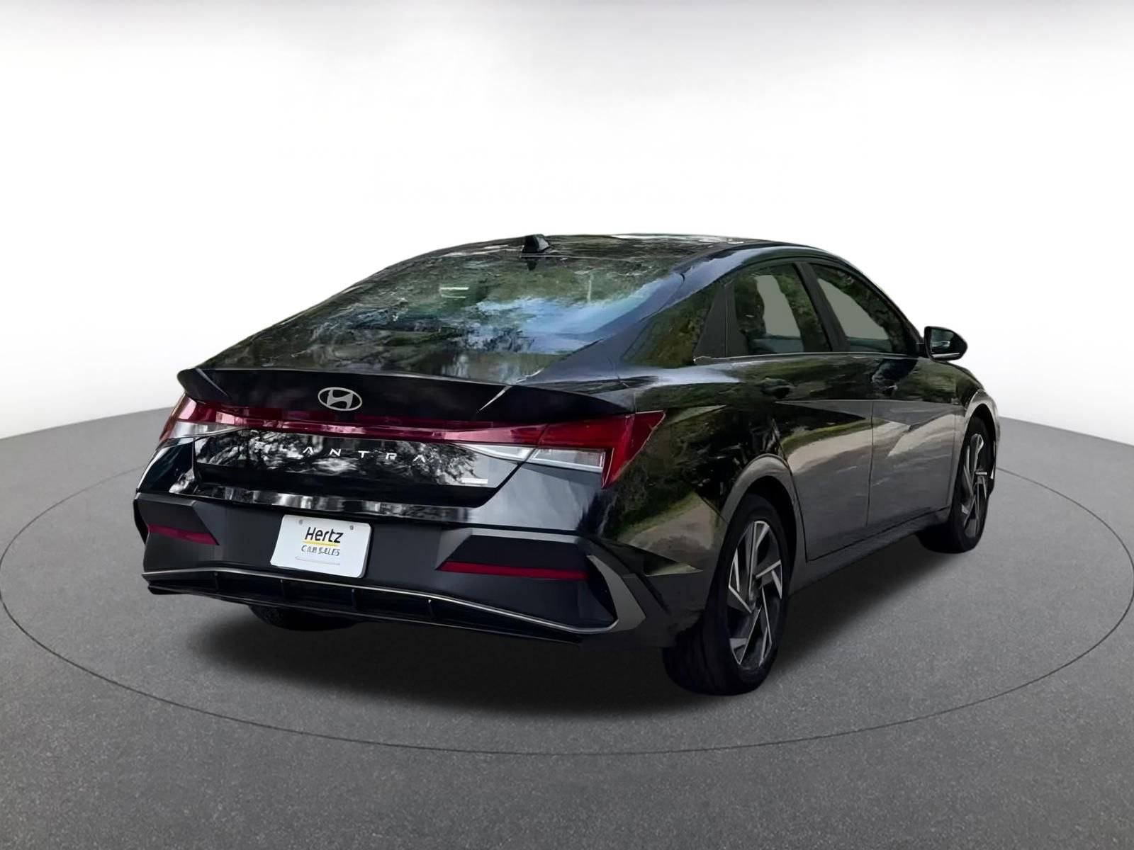 Thumbnail: 2025 Hyundai Elantra - 14