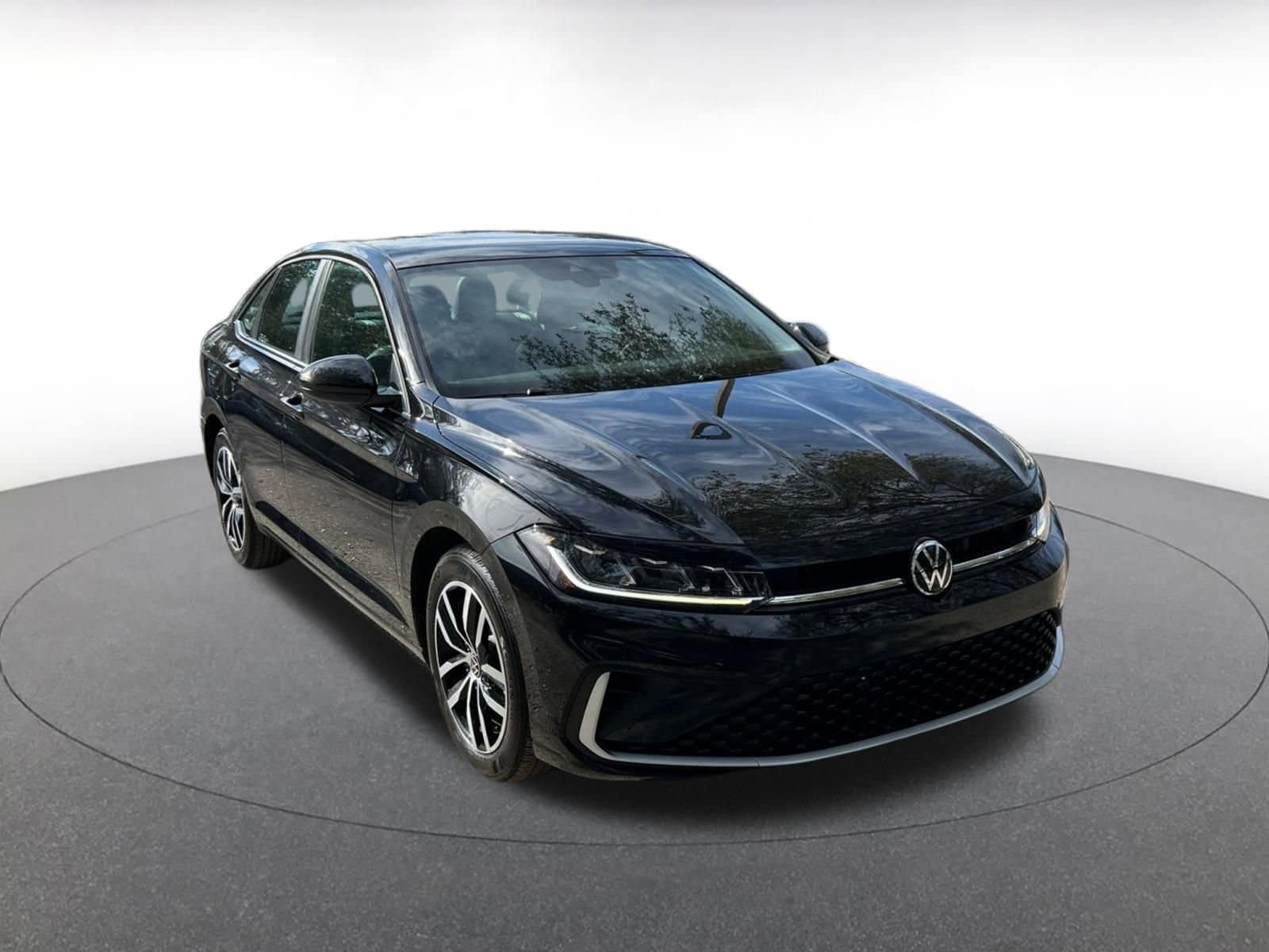 Thumbnail: 2025 Volkswagen Jetta - 1