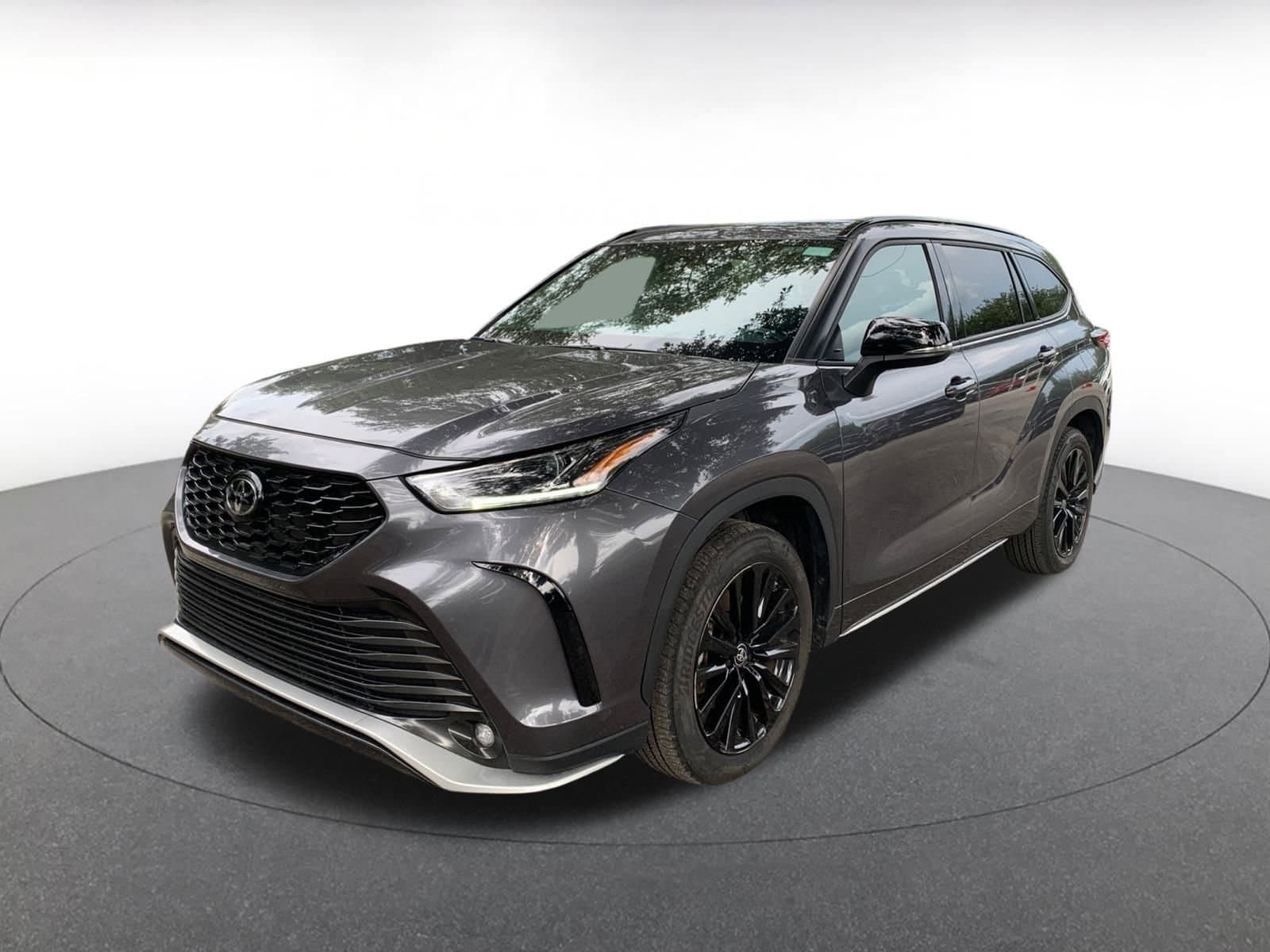 Thumbnail: 2024 Toyota Highlander - 1
