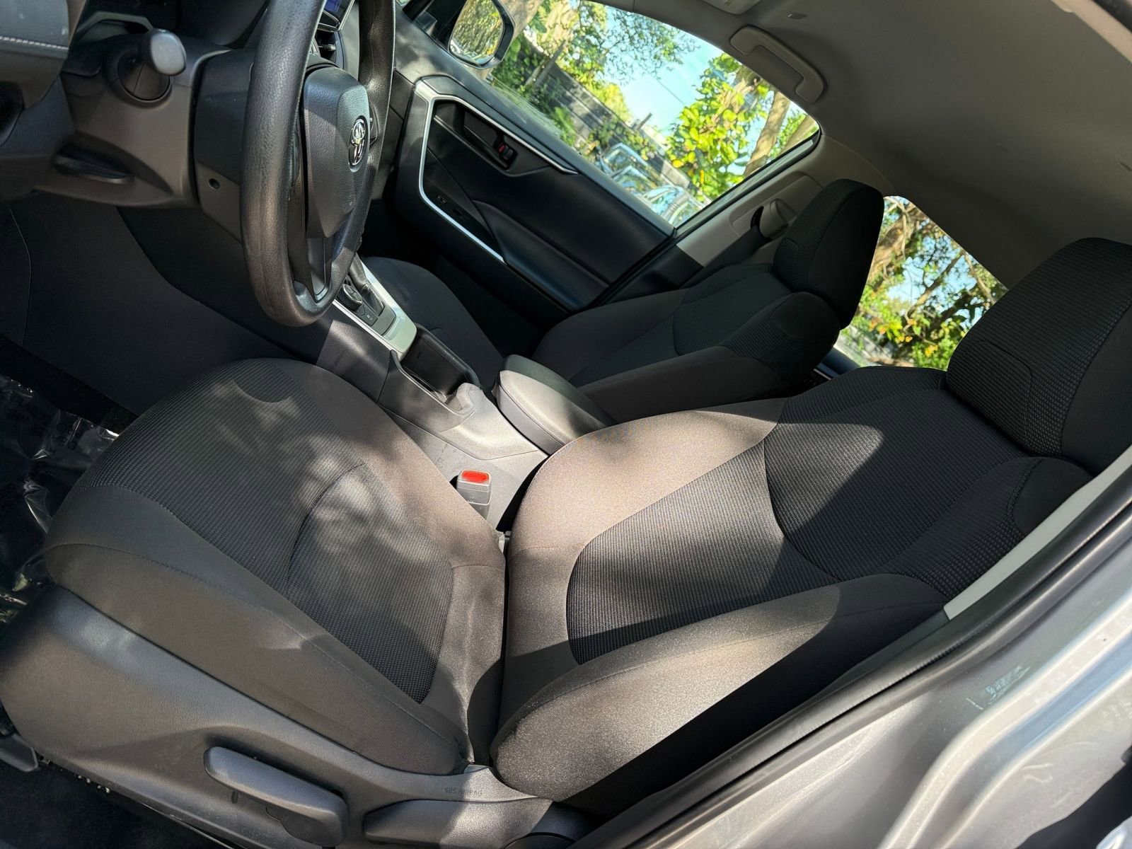 Thumbnail: 2025 Toyota RAV4 - 21