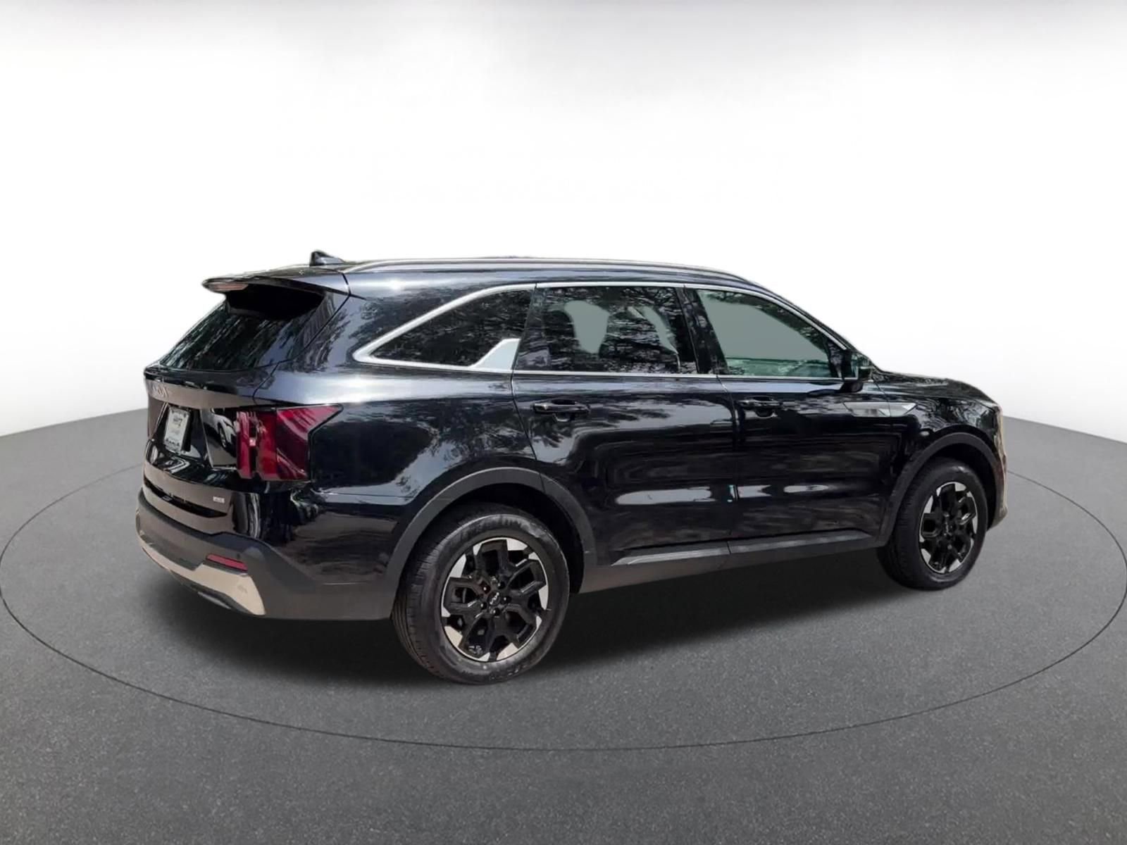 Thumbnail: 2024 Kia Sorento - 15