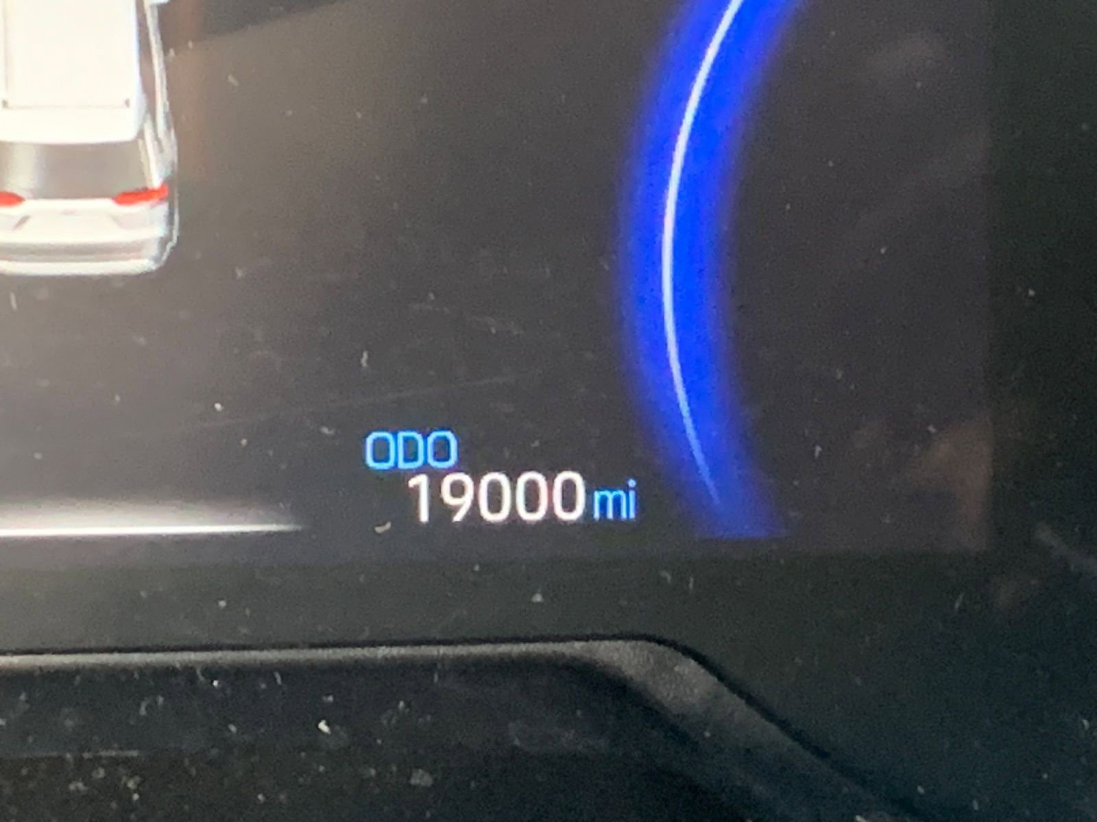 Thumbnail: 2025 Toyota RAV4 - 9