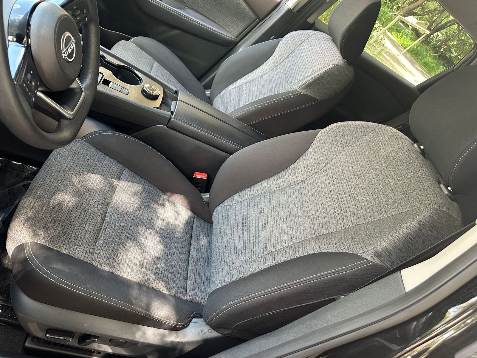 Thumbnail: 2023 Nissan Rogue - 30