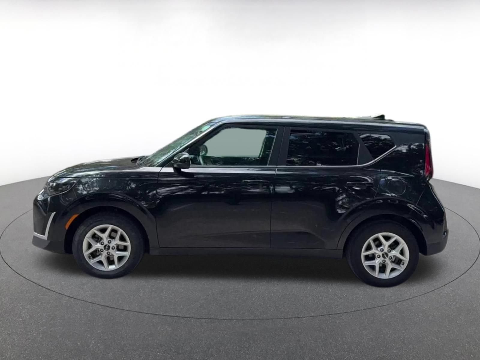 Thumbnail: 2025 Kia Soul - 9