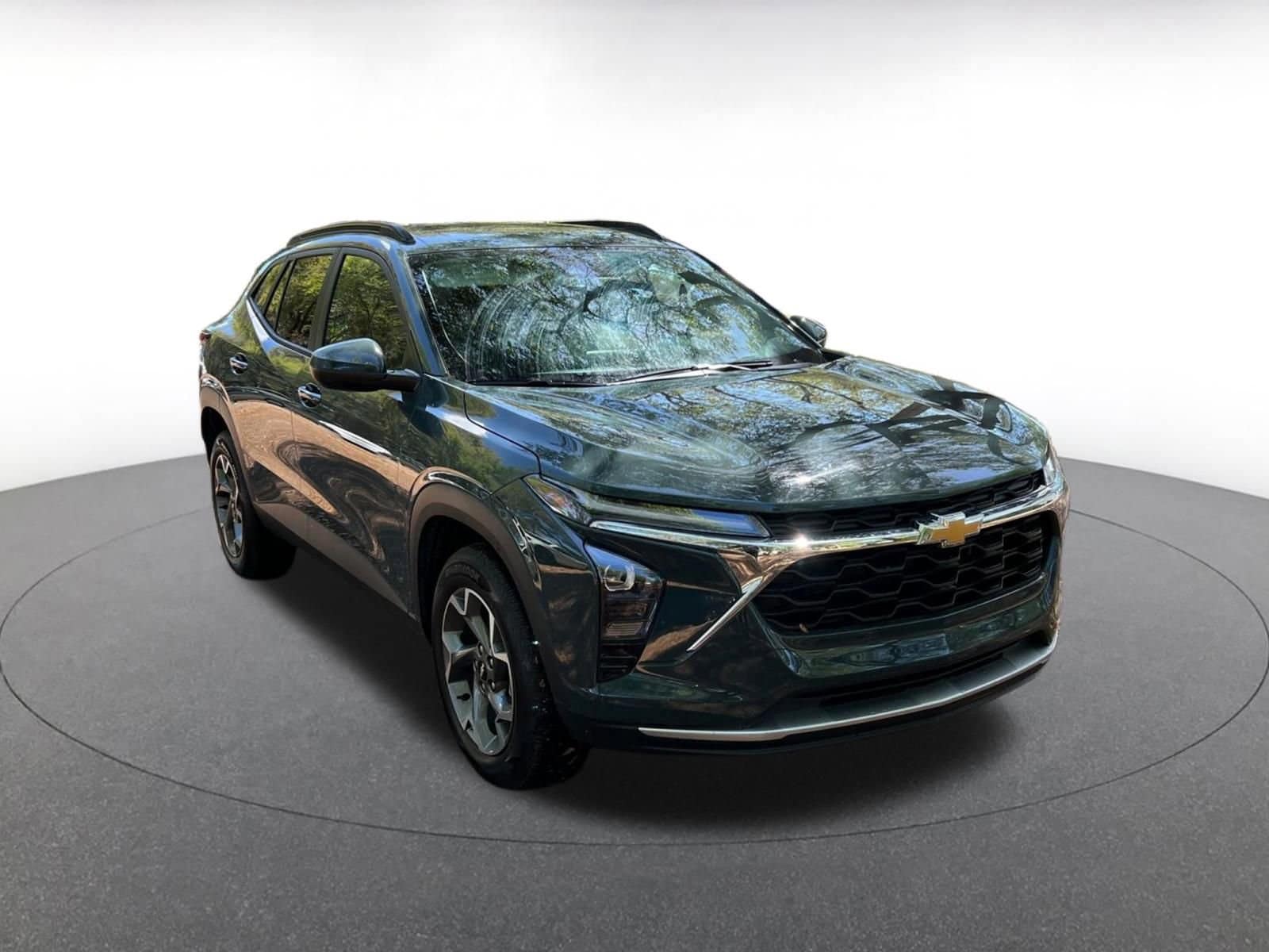 Thumbnail: 2025 Chevrolet Trax - 1