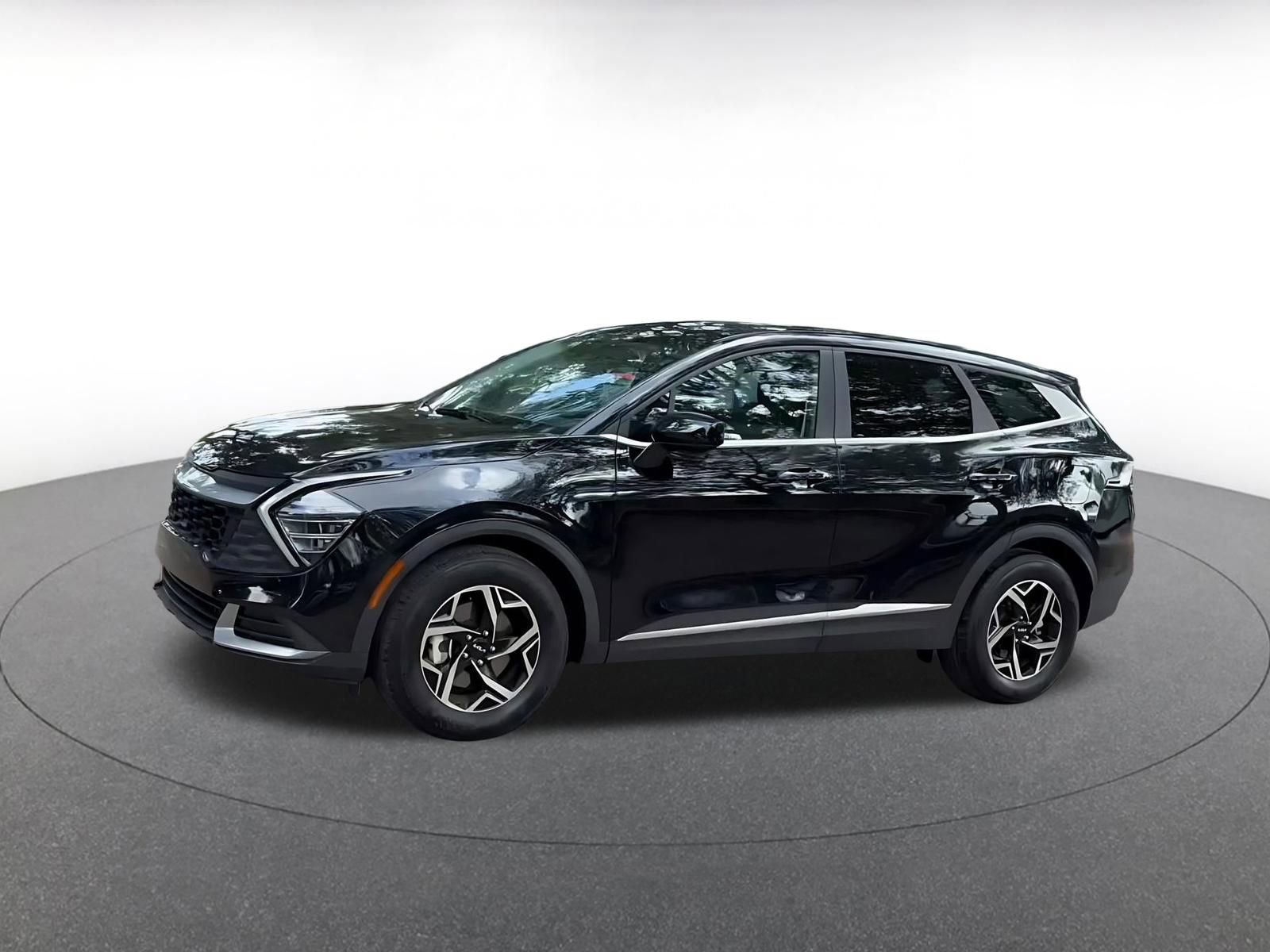 Thumbnail: 2025 Kia Sportage - 9