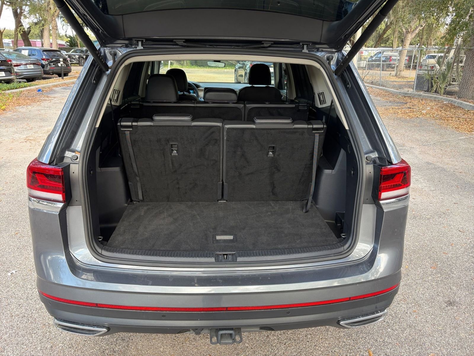 Thumbnail: 2025 Volkswagen Atlas - 30