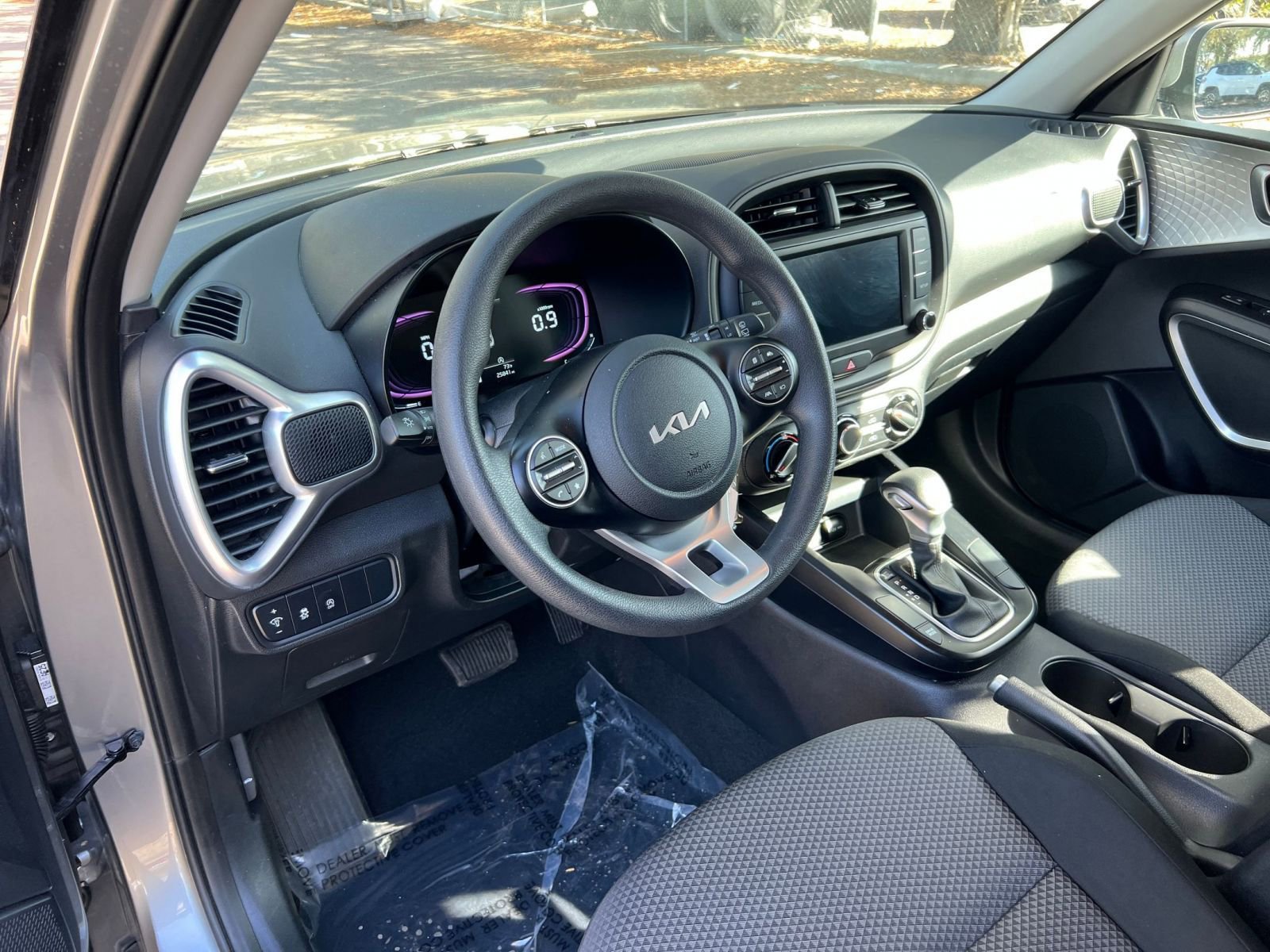 Thumbnail: 2025 Kia Soul - 29