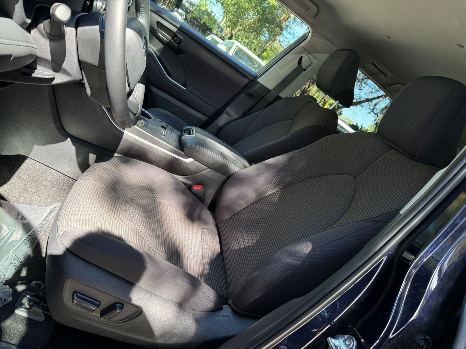 Thumbnail: 2025 Toyota Highlander - 21