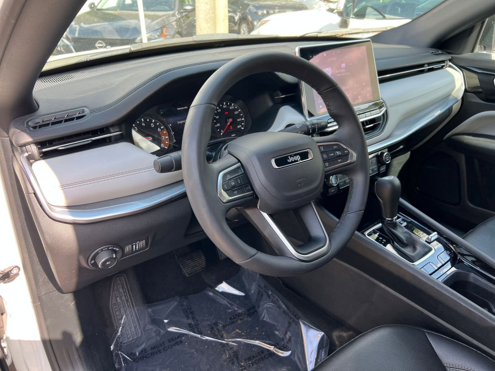 Thumbnail: 2025 Jeep Compass - 31