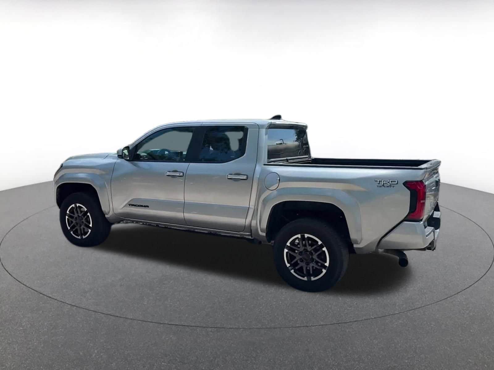 Thumbnail: 2024 Toyota Tacoma - 10