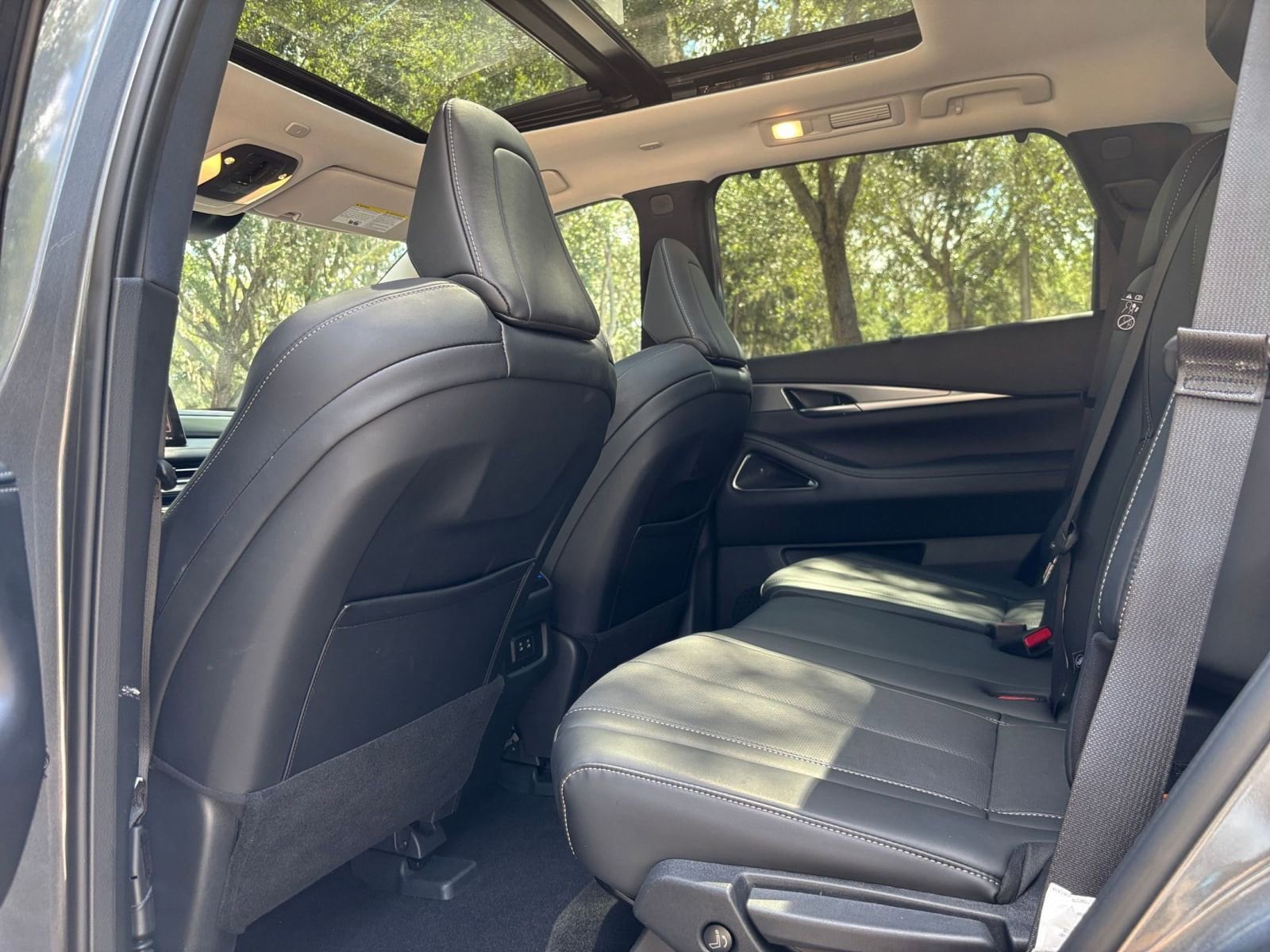 Thumbnail: 2026 INFINITI QX60 - 29
