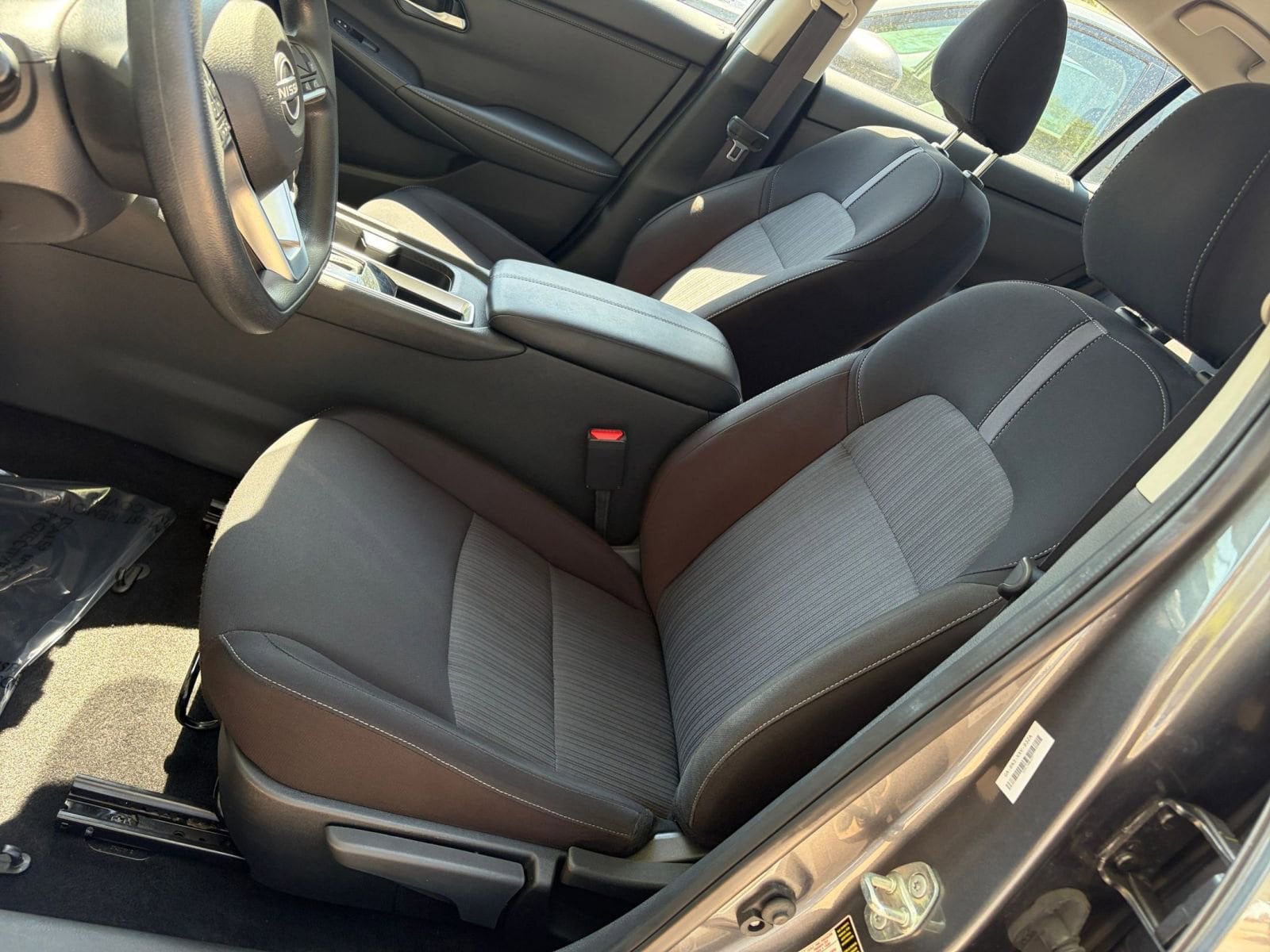 Thumbnail: 2025 Nissan Sentra - 34