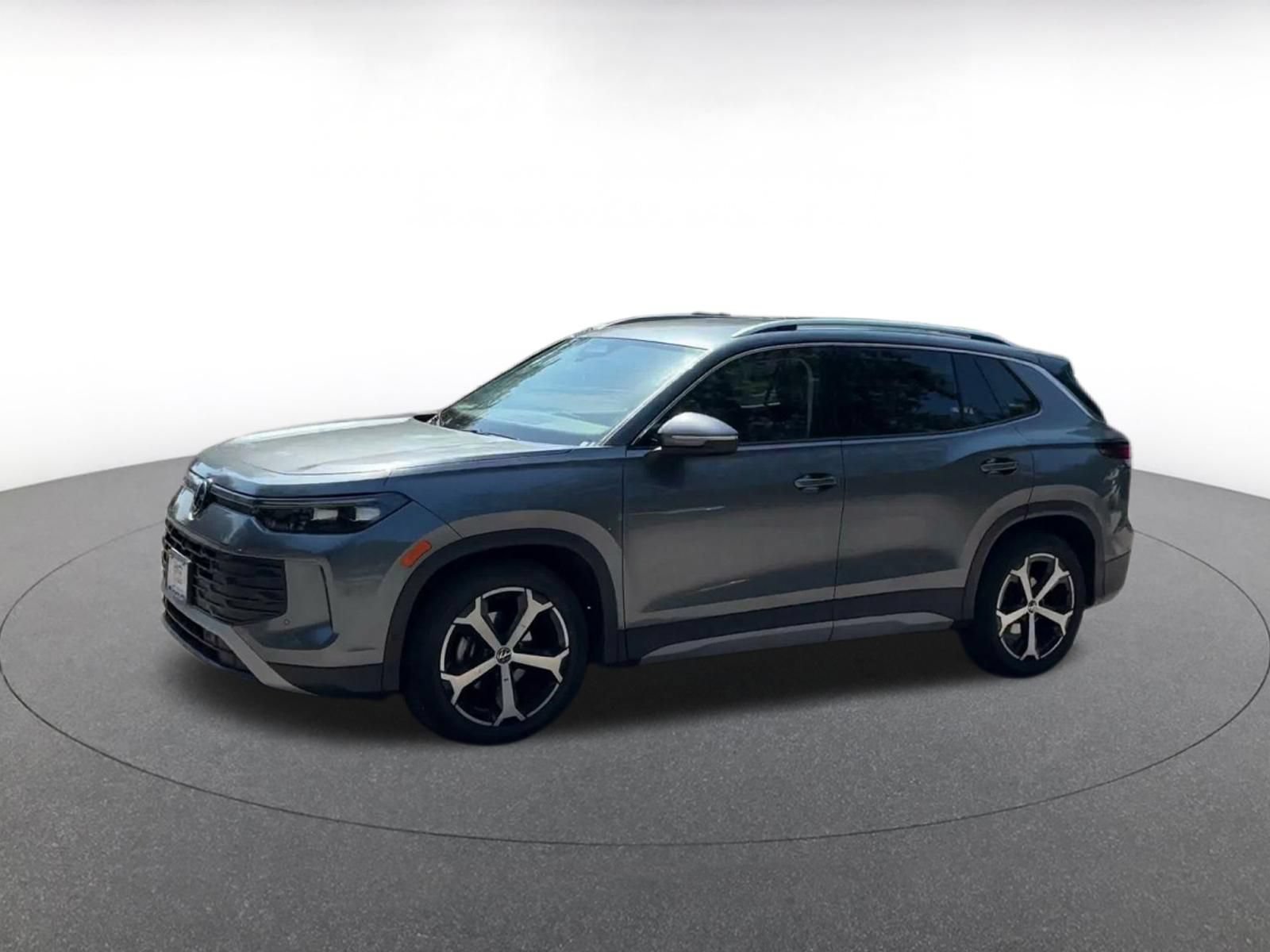 Thumbnail: 2026 Volkswagen Tiguan - 7