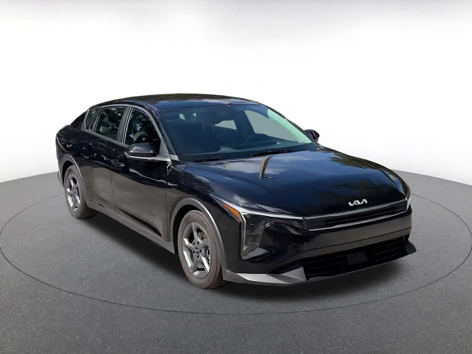 Thumbnail: 2026 Kia K4 - 3