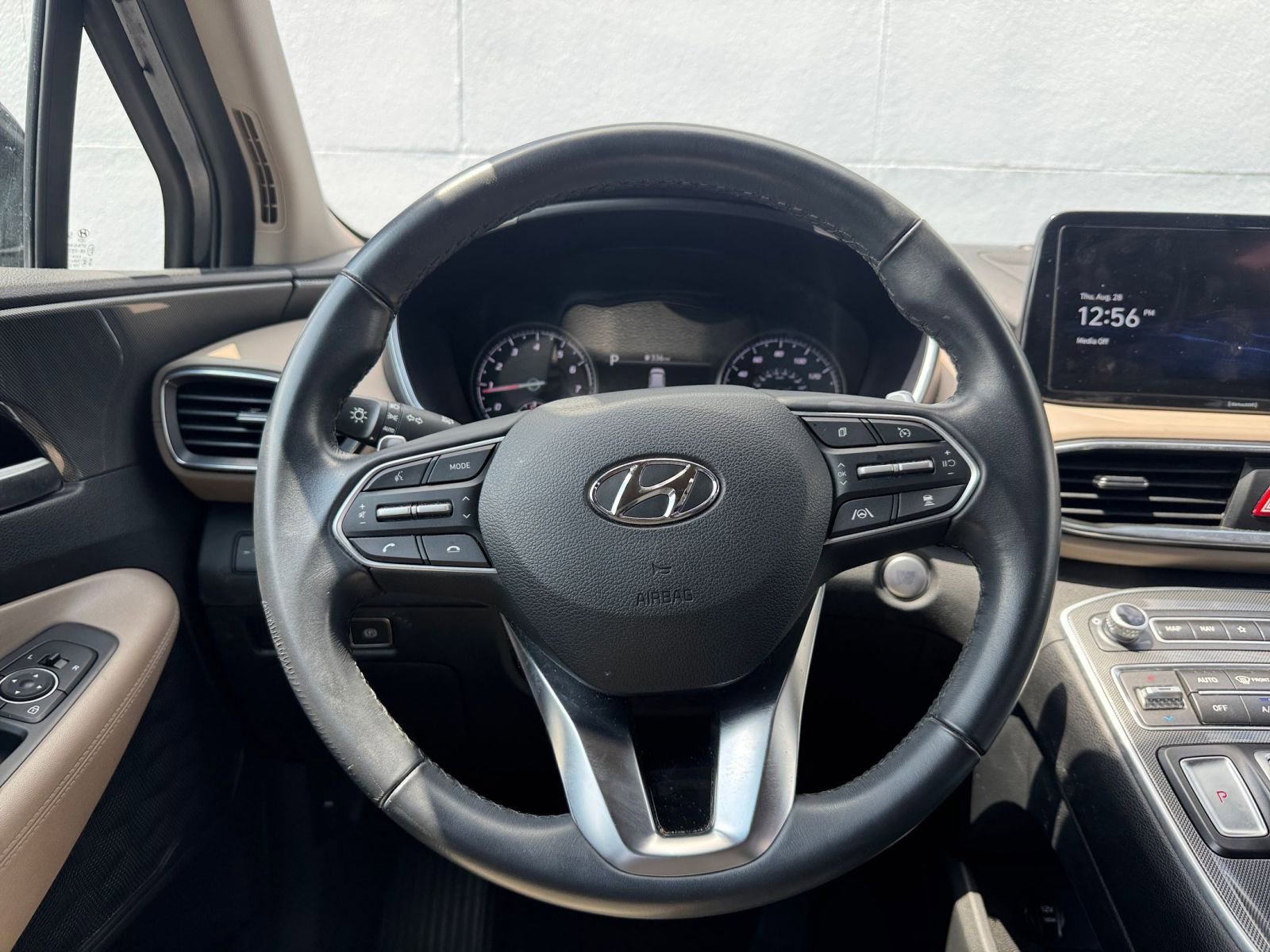 Thumbnail: 2023 Hyundai Santa Fe - 27