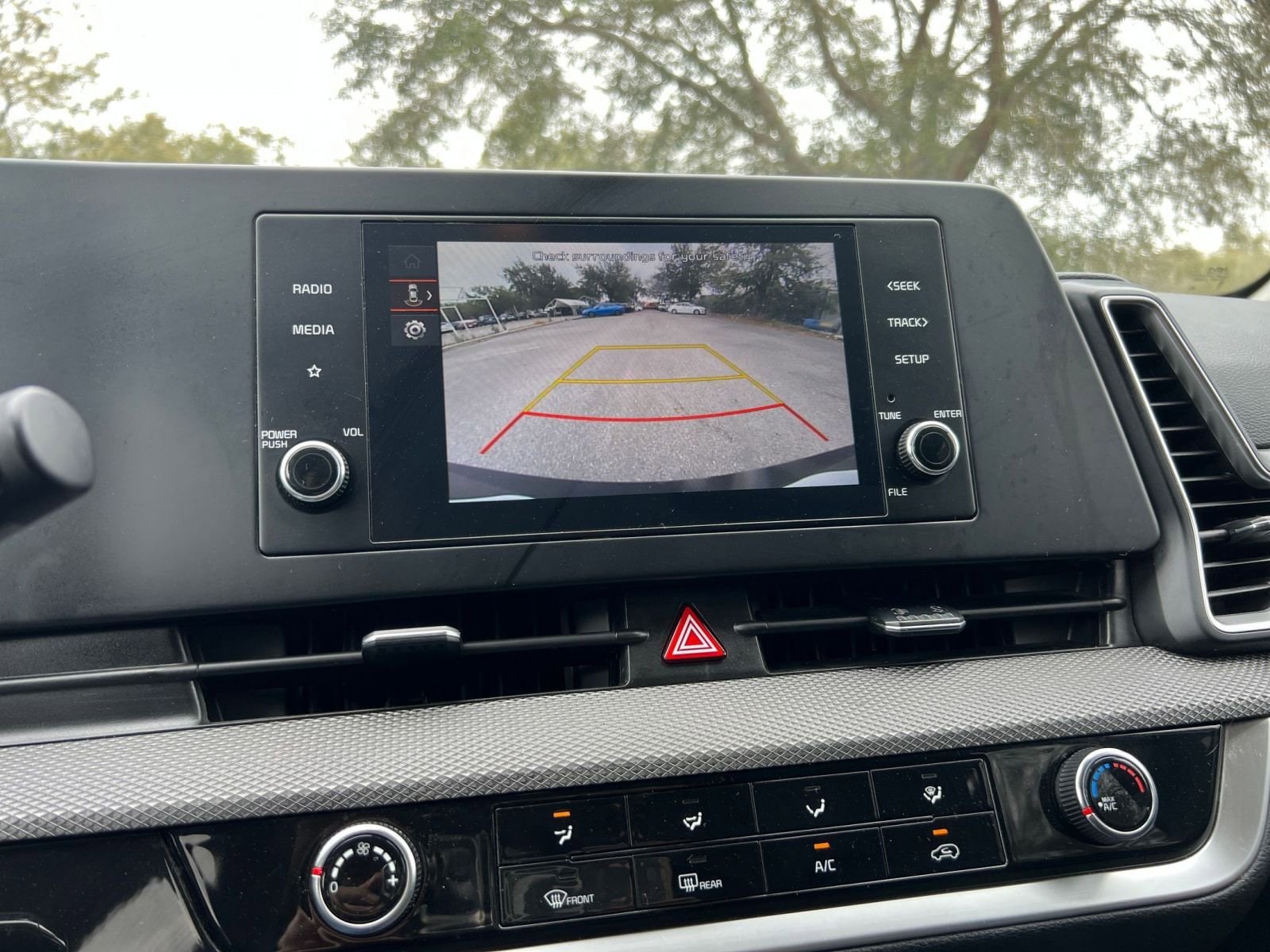 Thumbnail: 2025 Kia Sportage - 20