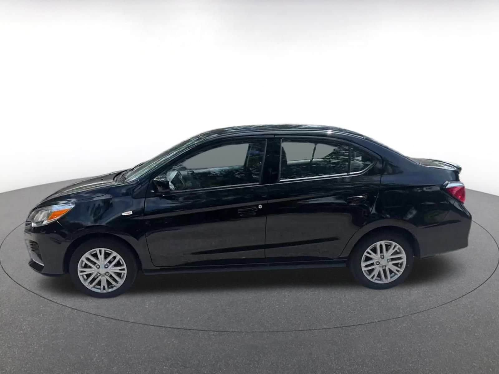 Thumbnail: 2024 Mitsubishi Mirage G4 - 9