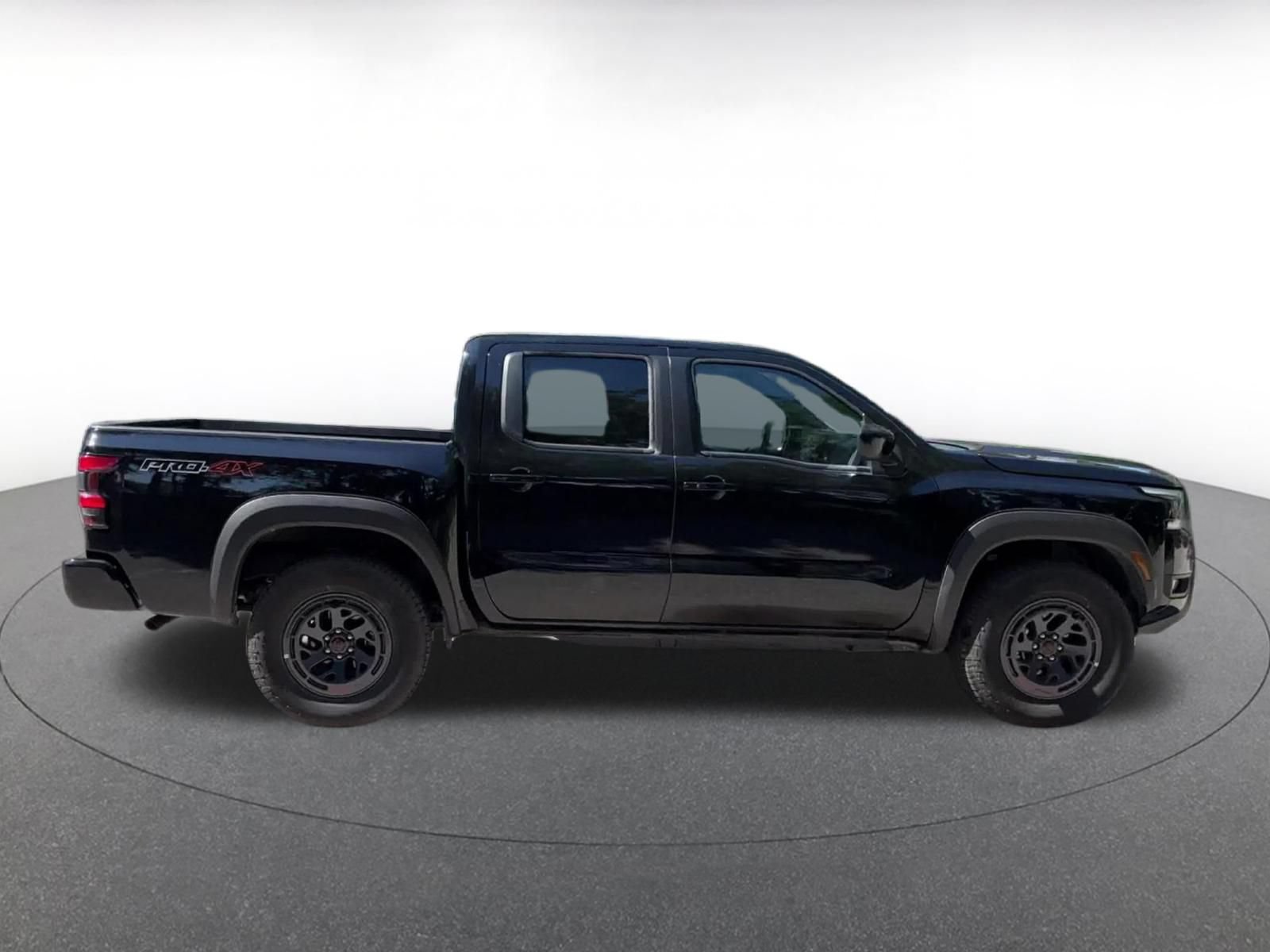 Thumbnail: 2026 Nissan Frontier - 16