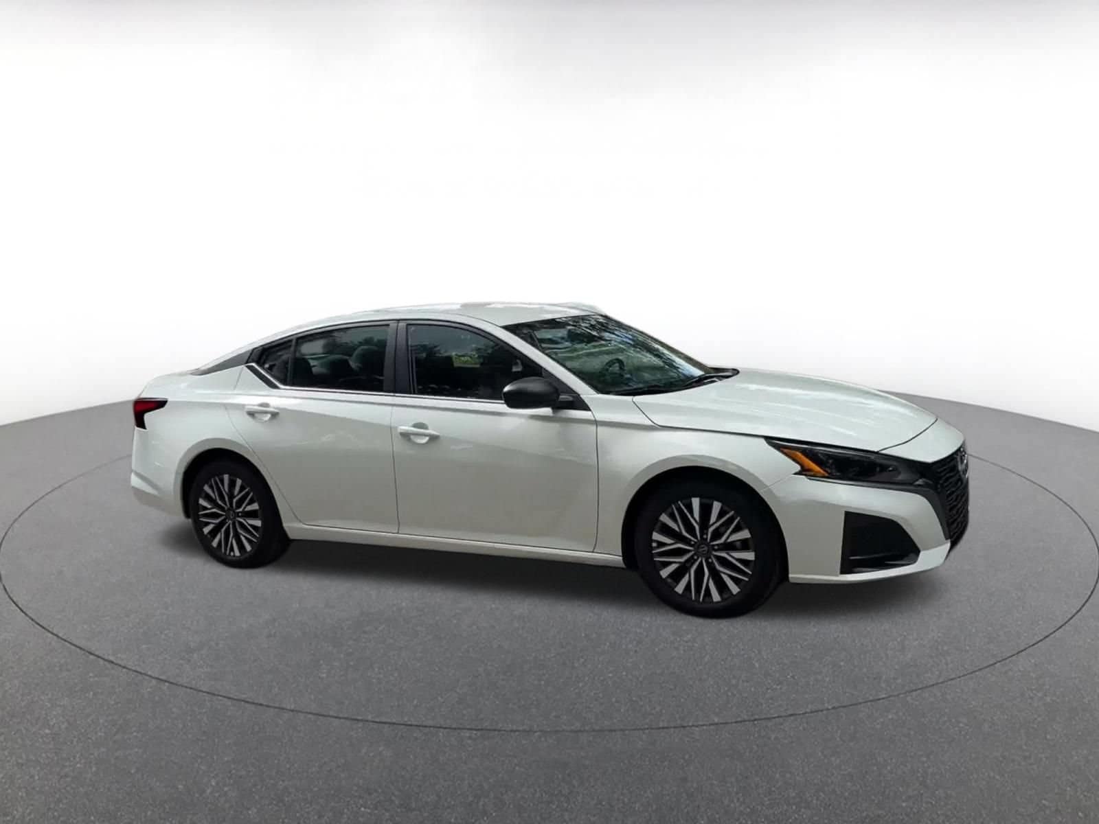 Thumbnail: 2026 Nissan Altima - 2