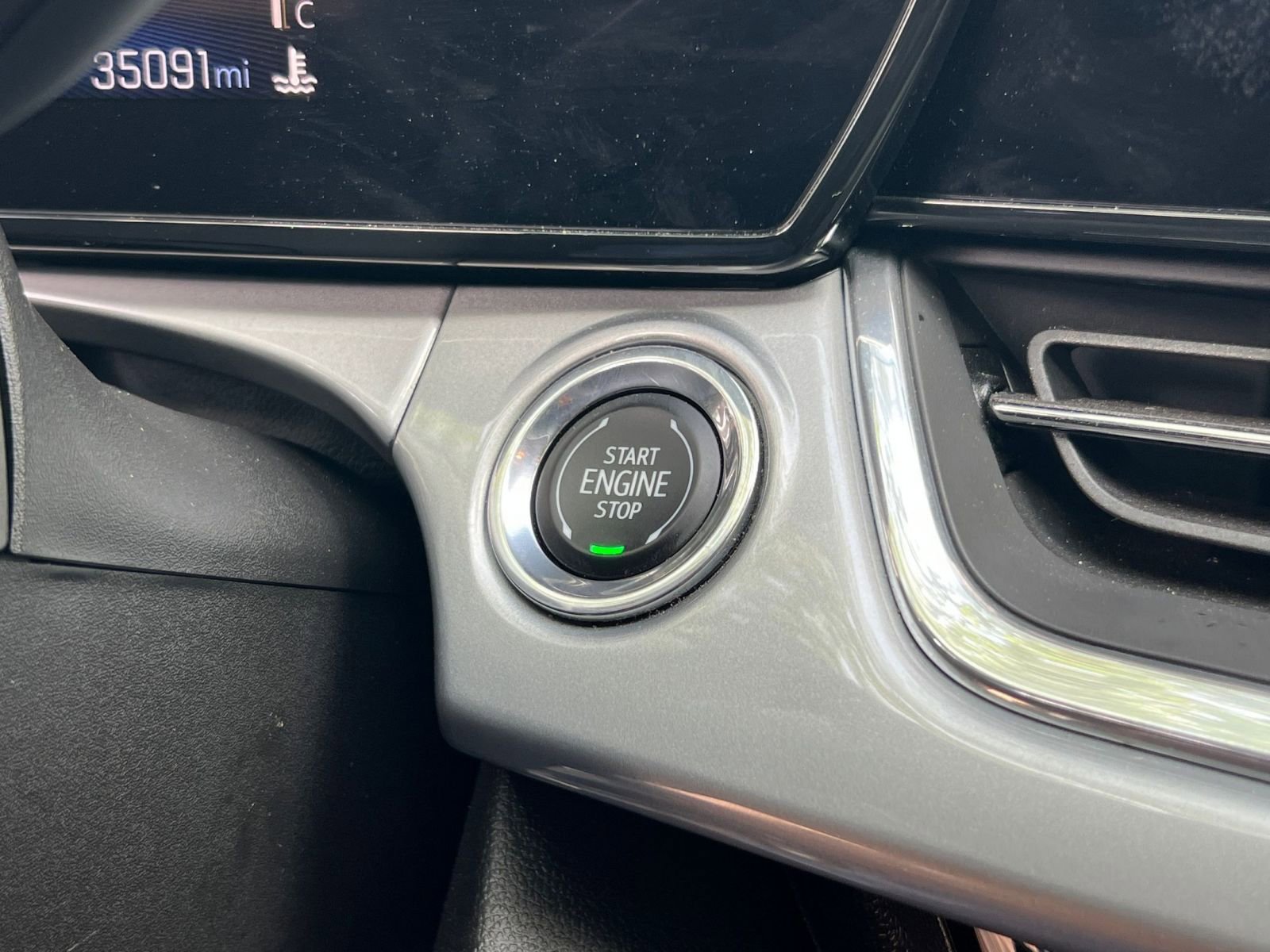 Thumbnail: 2025 Chevrolet Trax - 22