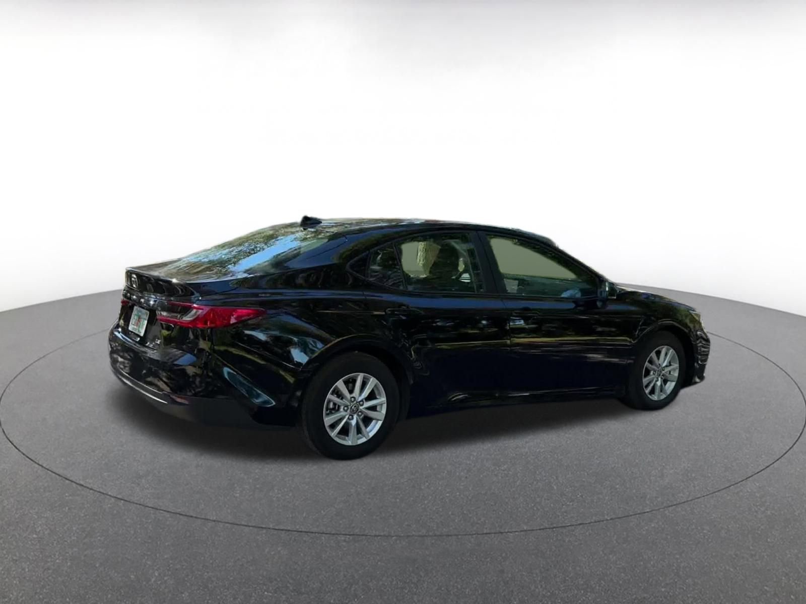 Thumbnail: 2025 Toyota Camry - 11