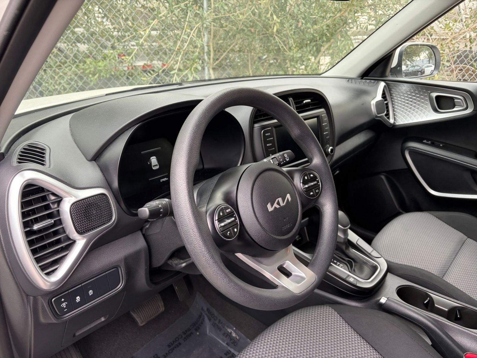 Thumbnail: 2025 Kia Soul - 28