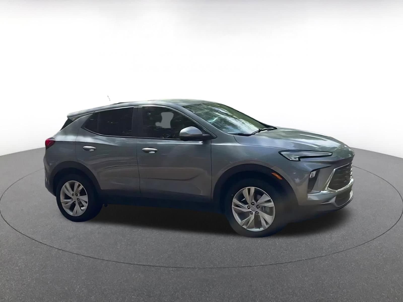 Thumbnail: 2025 Buick Encore GX - 2