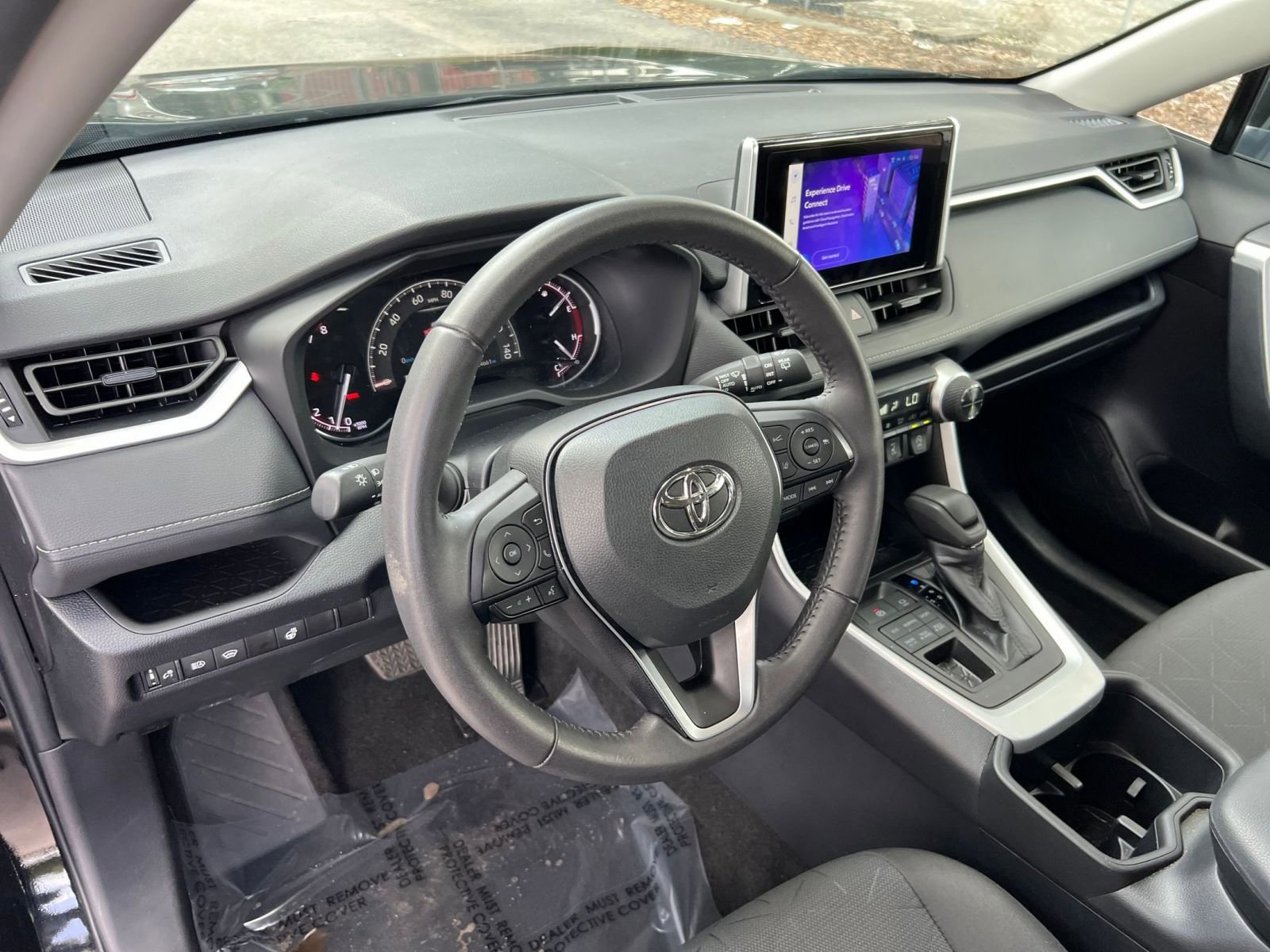 Thumbnail: 2024 Toyota RAV4 - 28