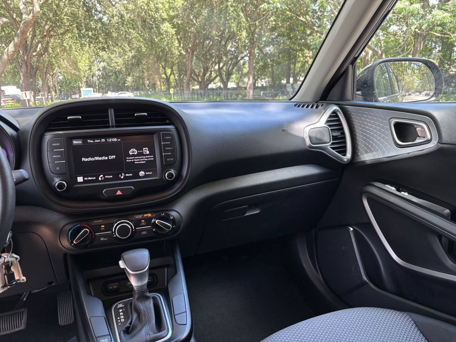 Thumbnail: 2025 Kia Soul - 33