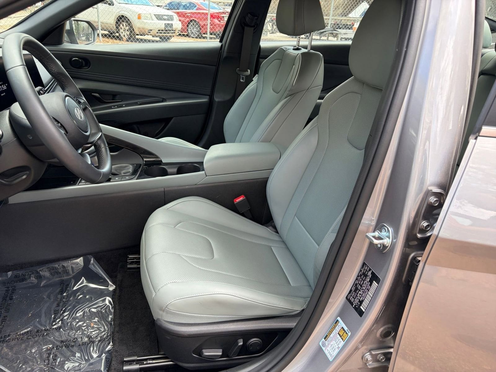 Thumbnail: 2025 Hyundai Elantra - 28