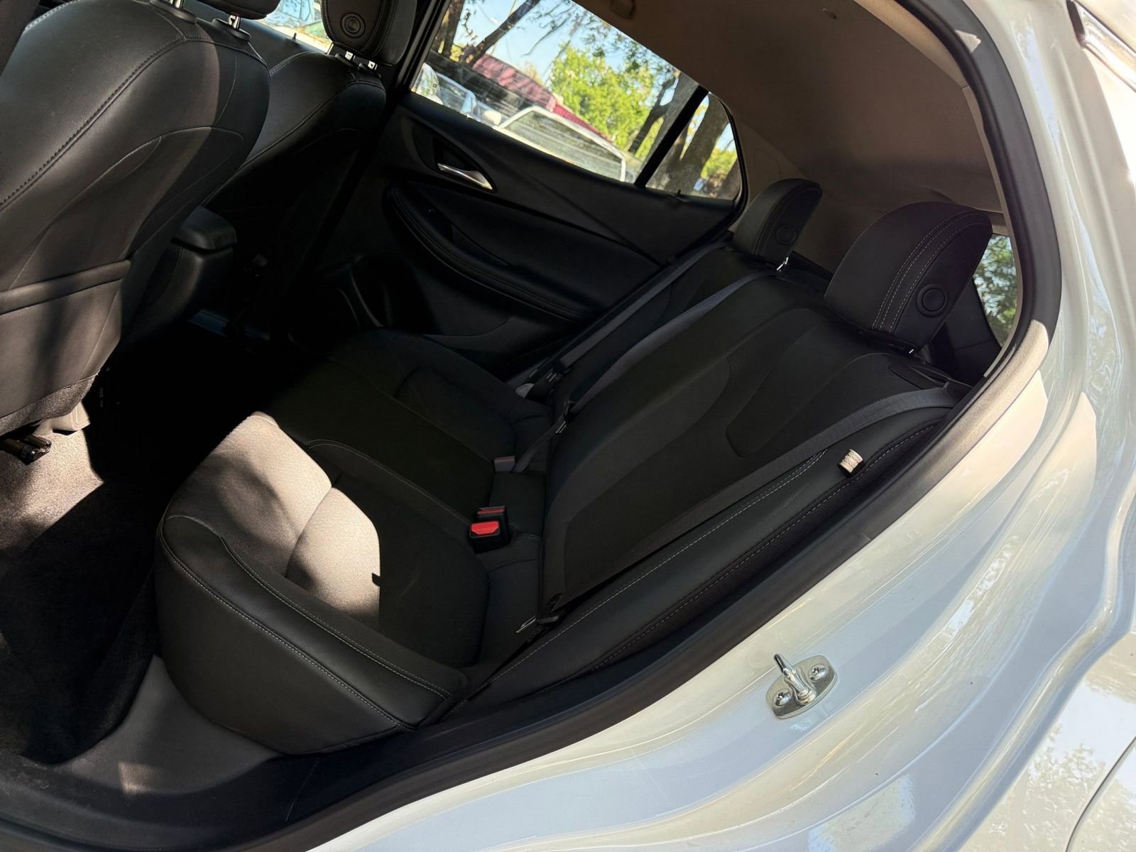 Thumbnail: 2025 Buick Encore GX - 32