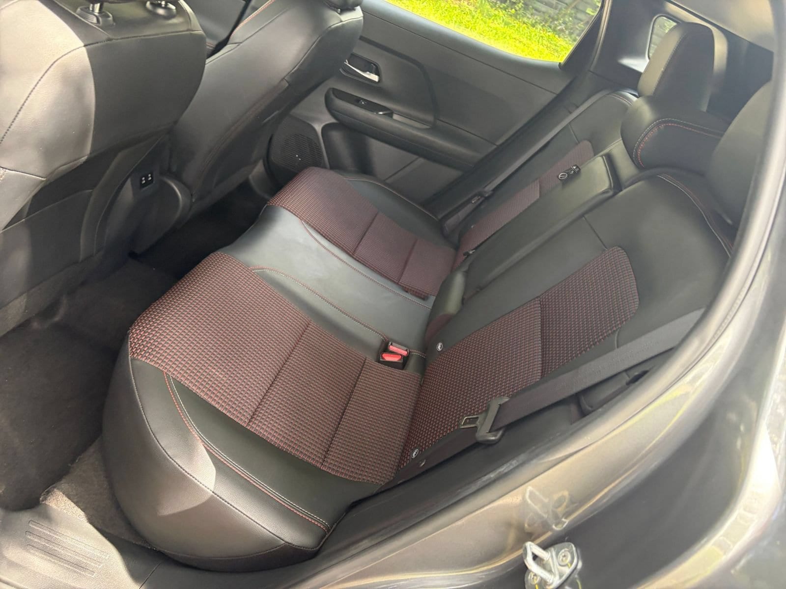 Thumbnail: 2026 Nissan Kicks - 24