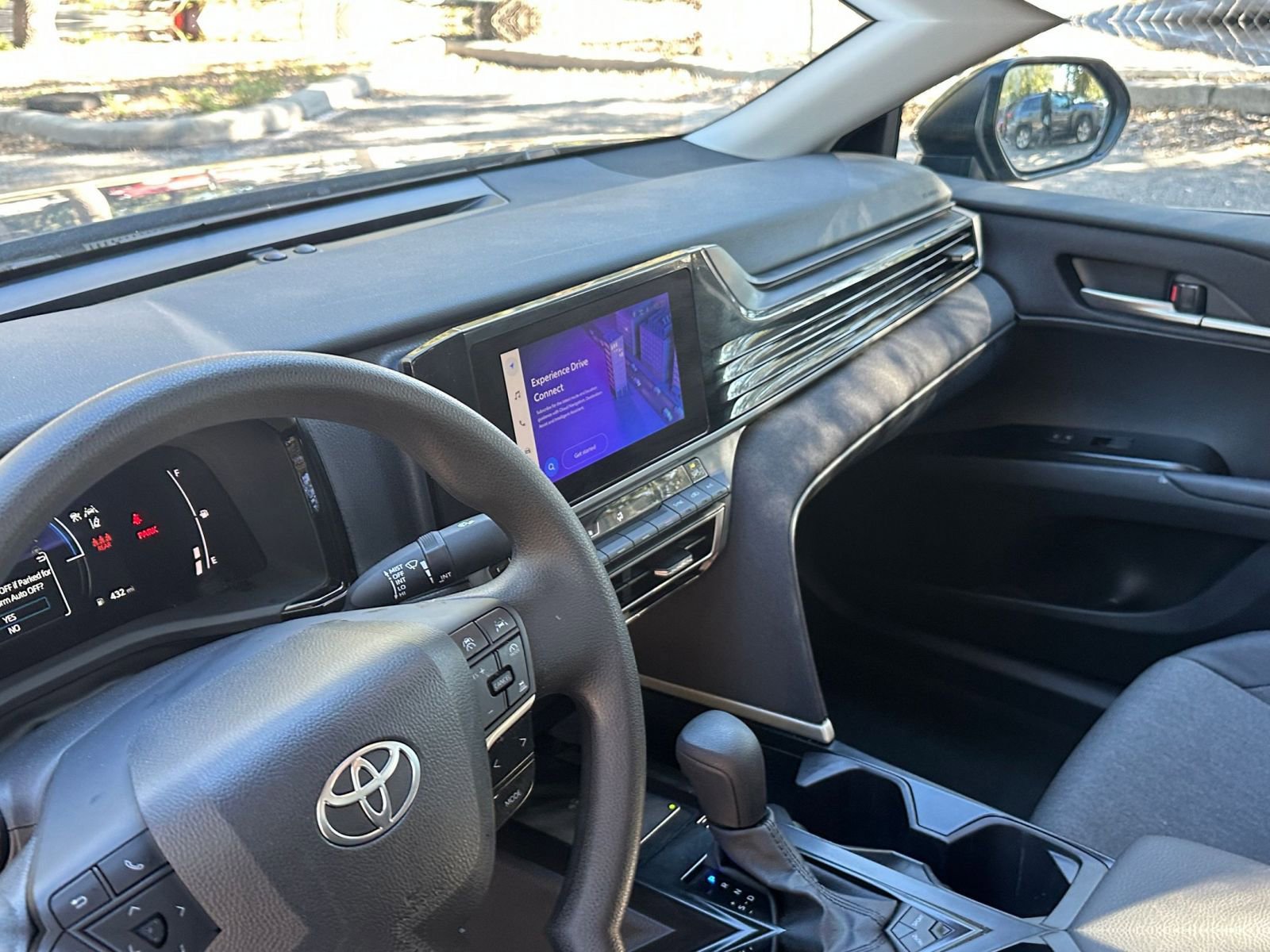 Thumbnail: 2025 Toyota Camry - 29