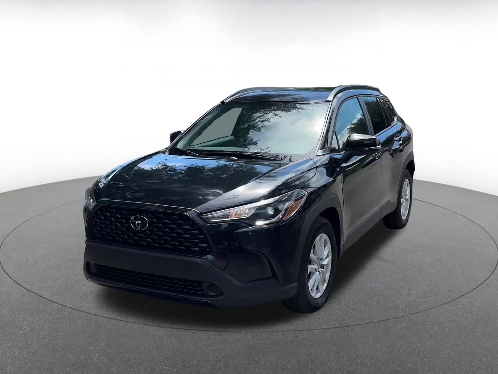 Thumbnail: 2025 Toyota Corolla Cross - 7