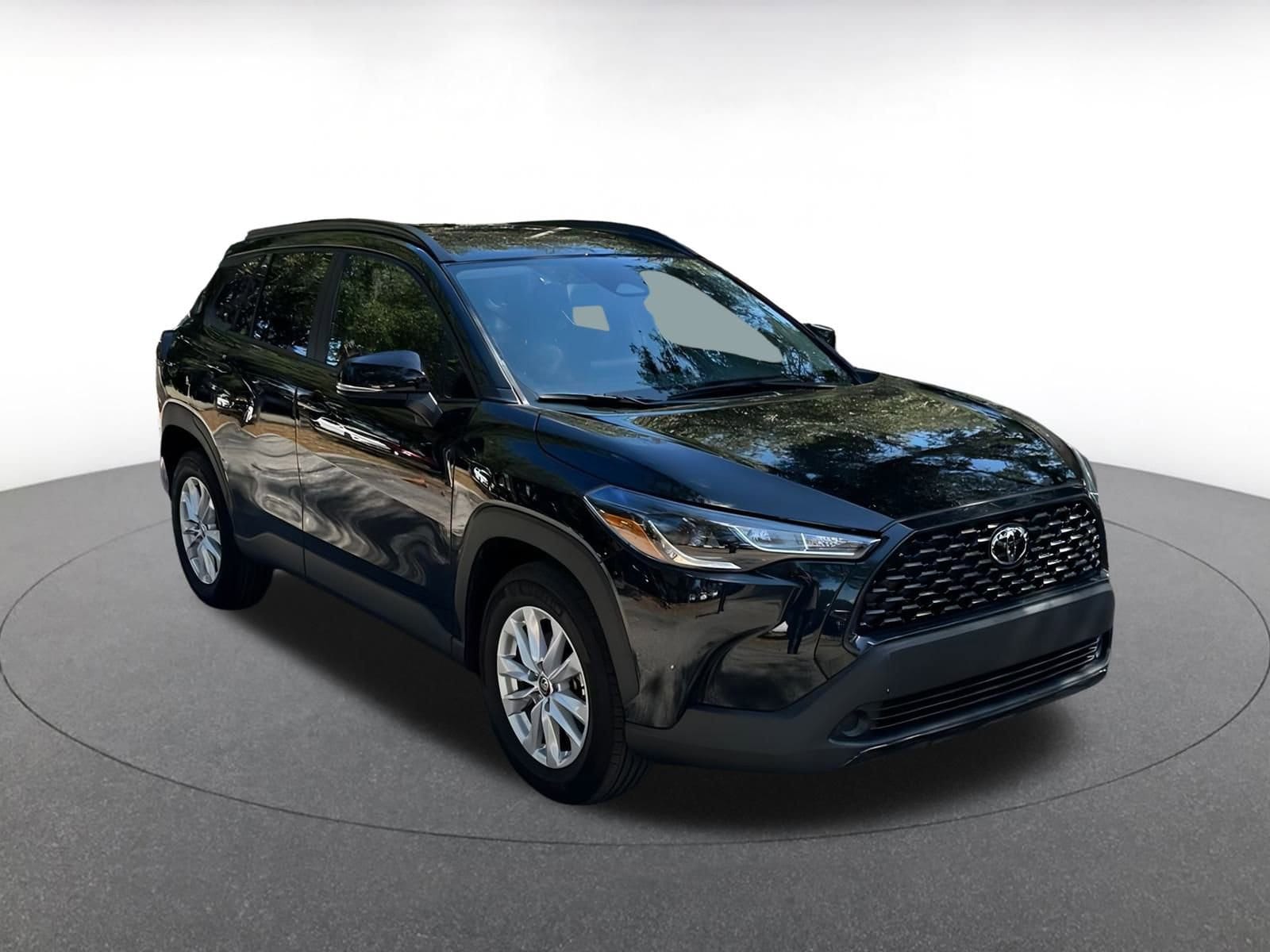 Thumbnail: 2025 Toyota Corolla Cross - 1