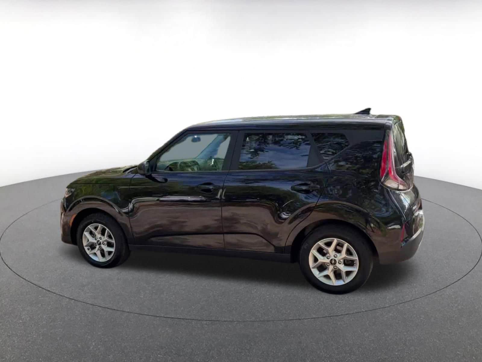 Thumbnail: 2025 Kia Soul - 10