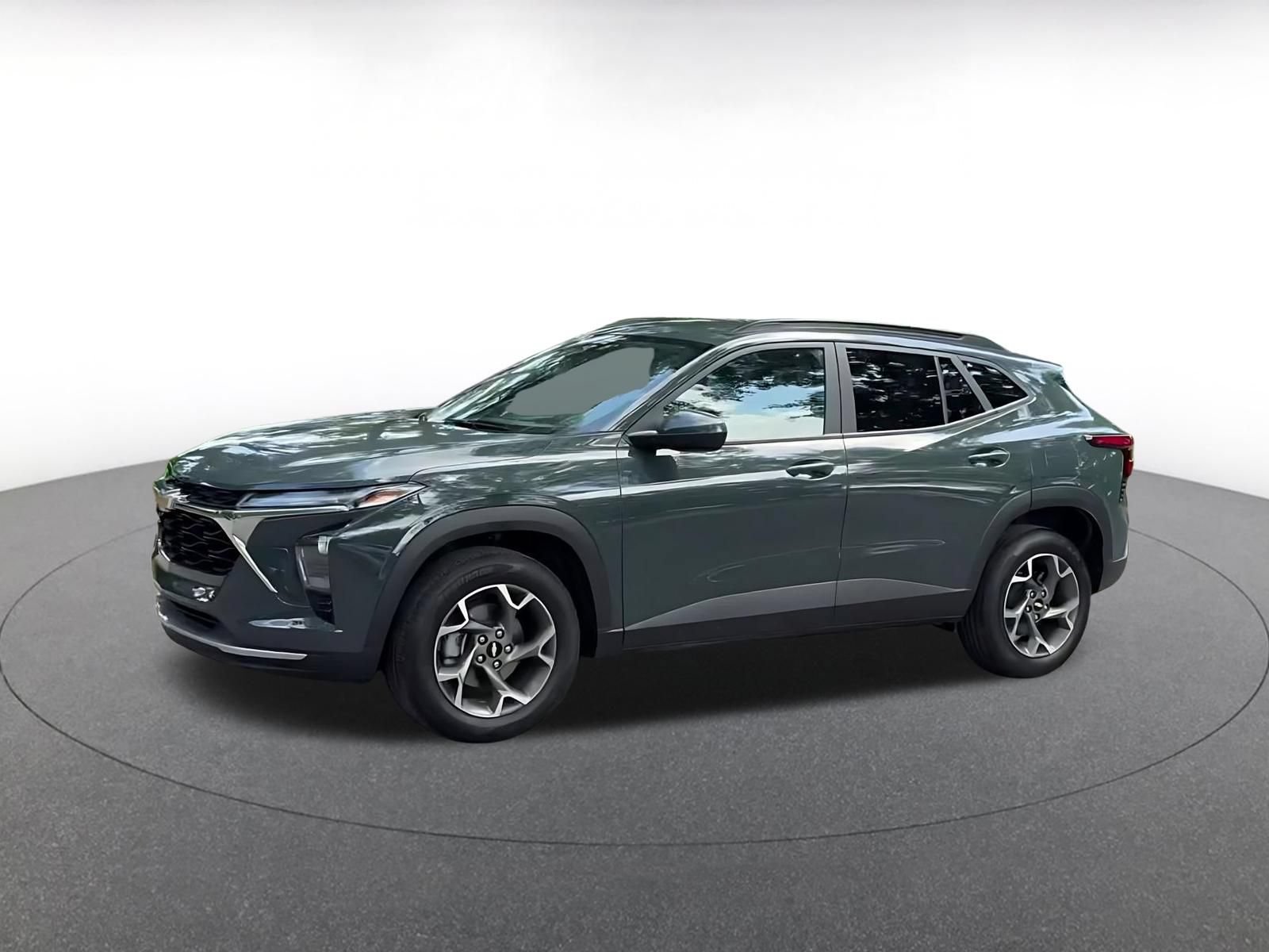 Thumbnail: 2025 Chevrolet Trax - 8