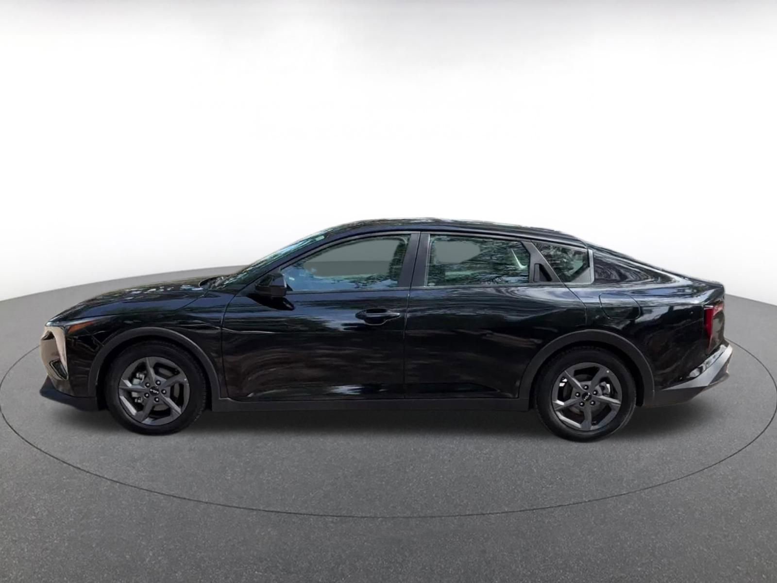 Thumbnail: 2025 Kia K4 - 9