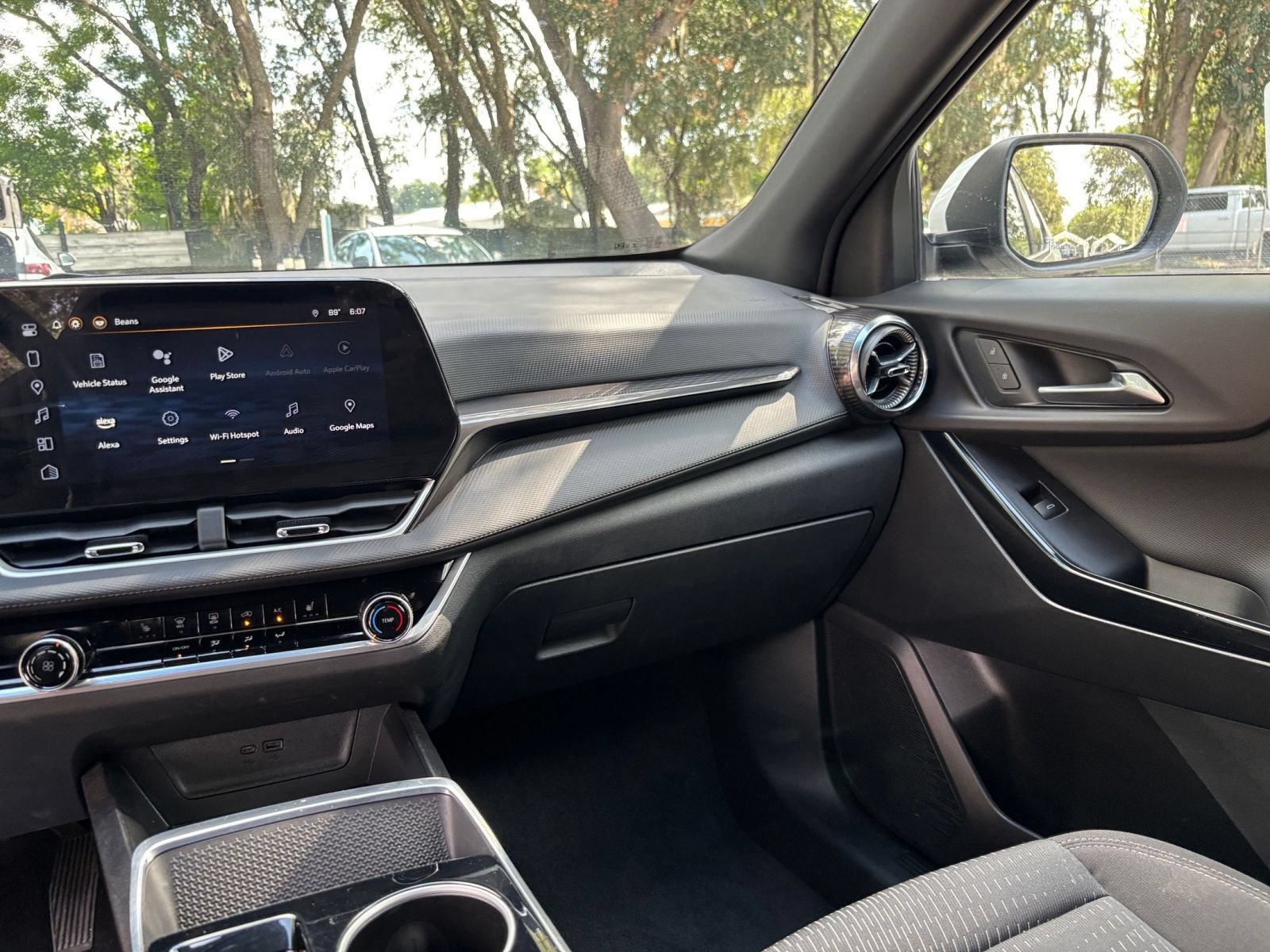 Thumbnail: 2025 Chevrolet Equinox - 30