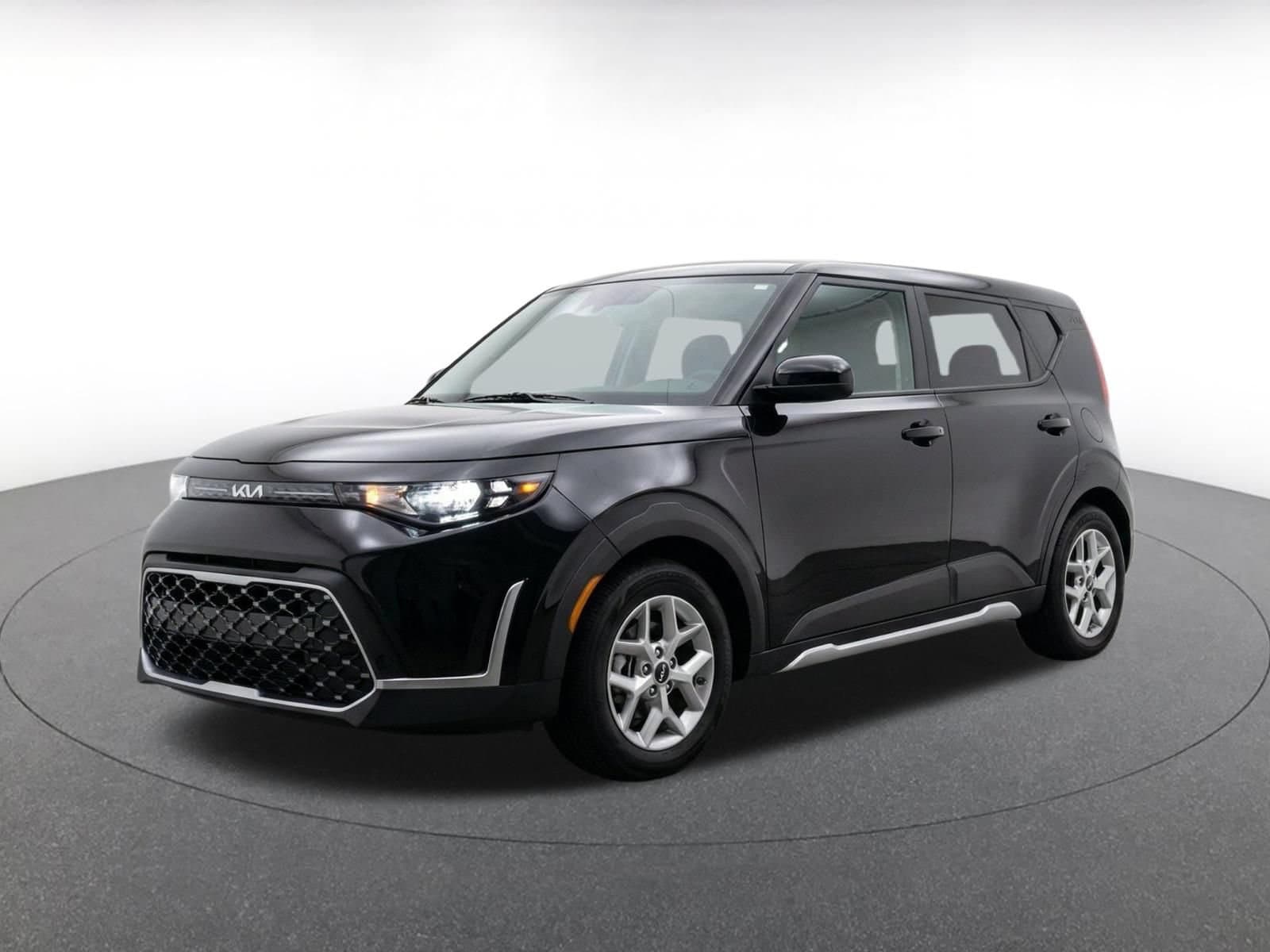 Thumbnail: 2025 Kia Soul - 3