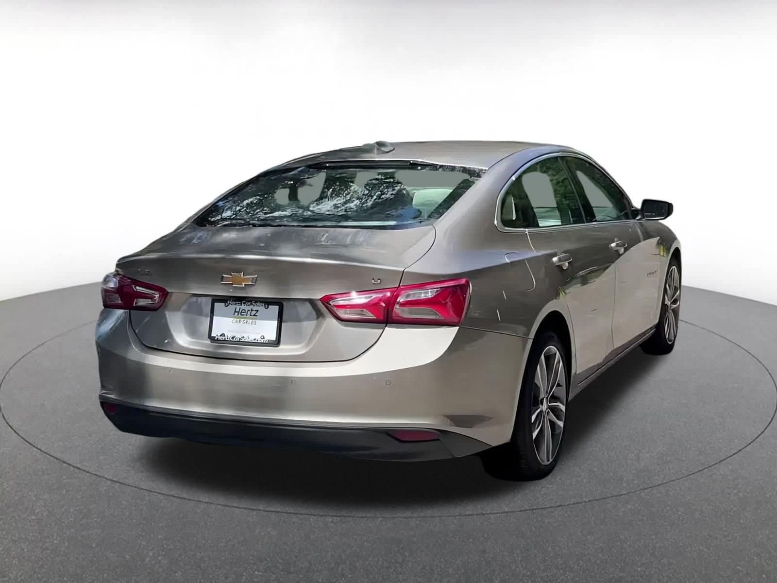 Thumbnail: 2024 Chevrolet Malibu - 14