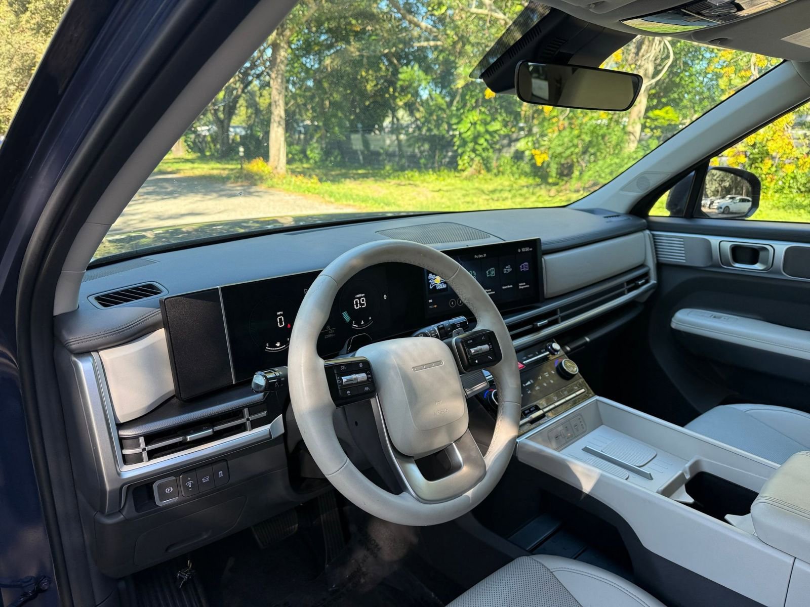 Thumbnail: 2025 Hyundai Santa Fe - 28