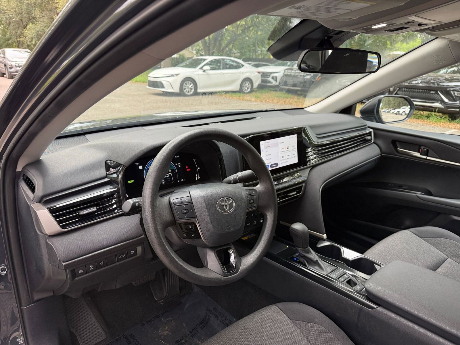 Thumbnail: 2025 Toyota Camry - 28