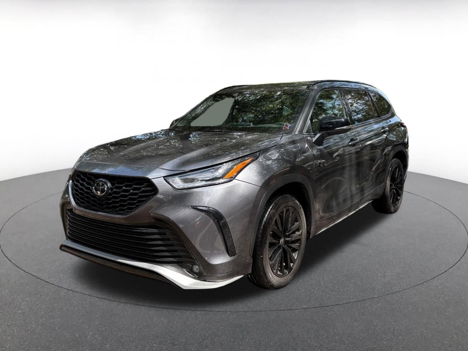 Thumbnail: 2025 Toyota Highlander - 4