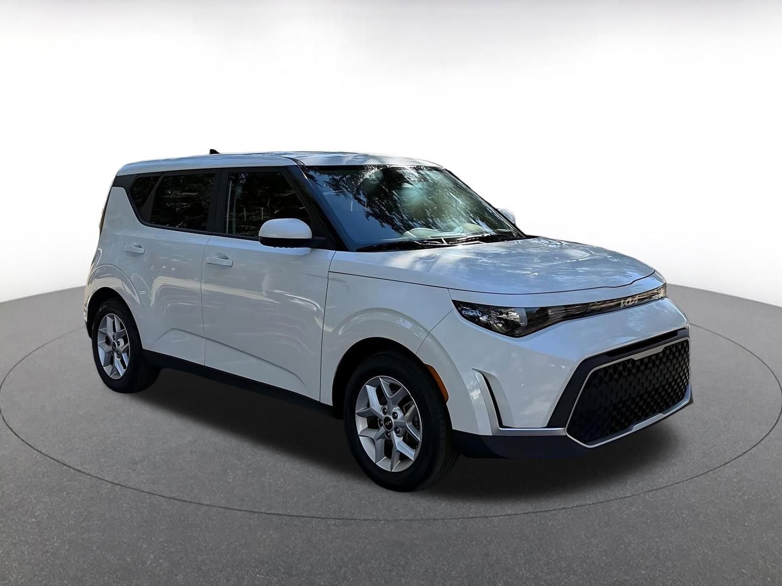 Thumbnail: 2025 Kia Soul - 1