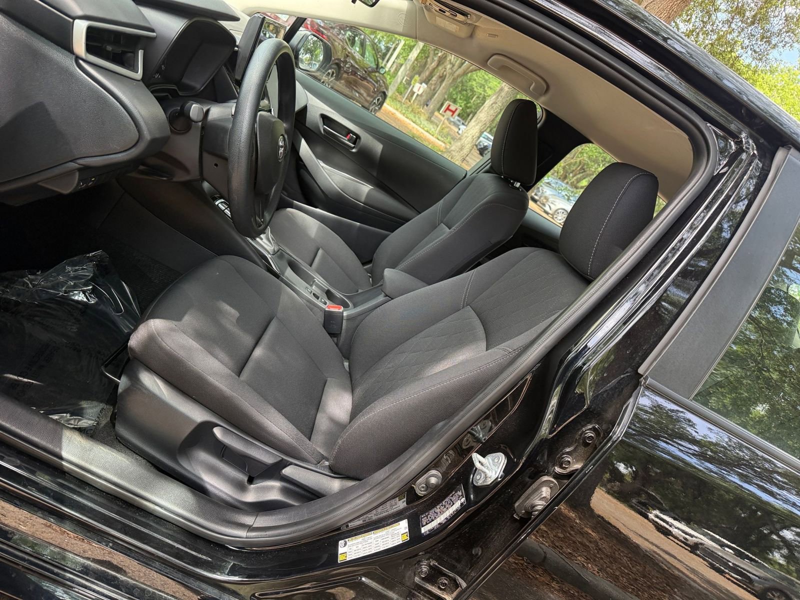 Thumbnail: 2025 Toyota Corolla - 24