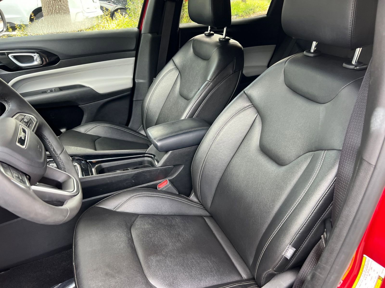 Thumbnail: 2025 Jeep Compass - 30